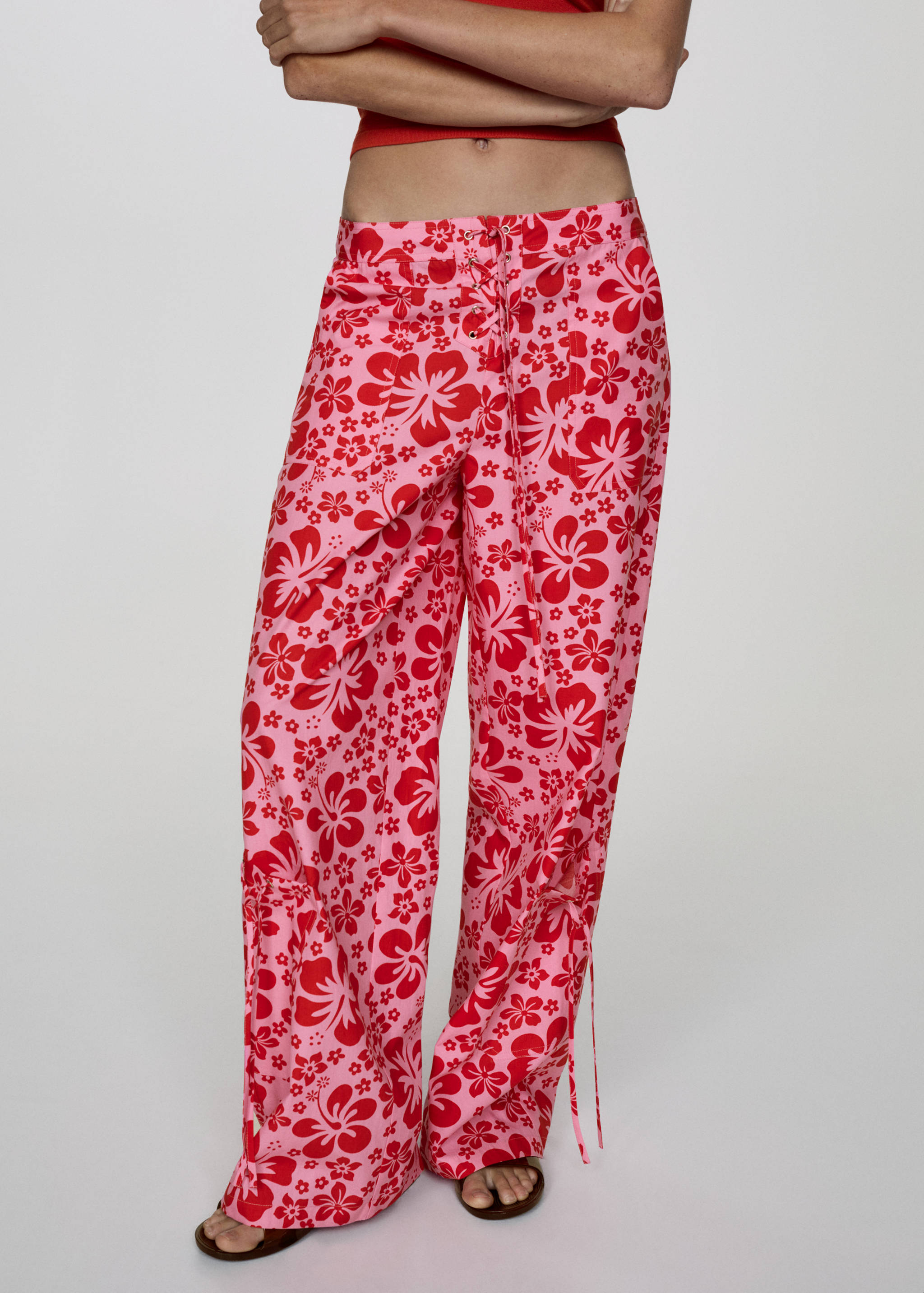 Floral trousers with cargo pockets - Medium plane