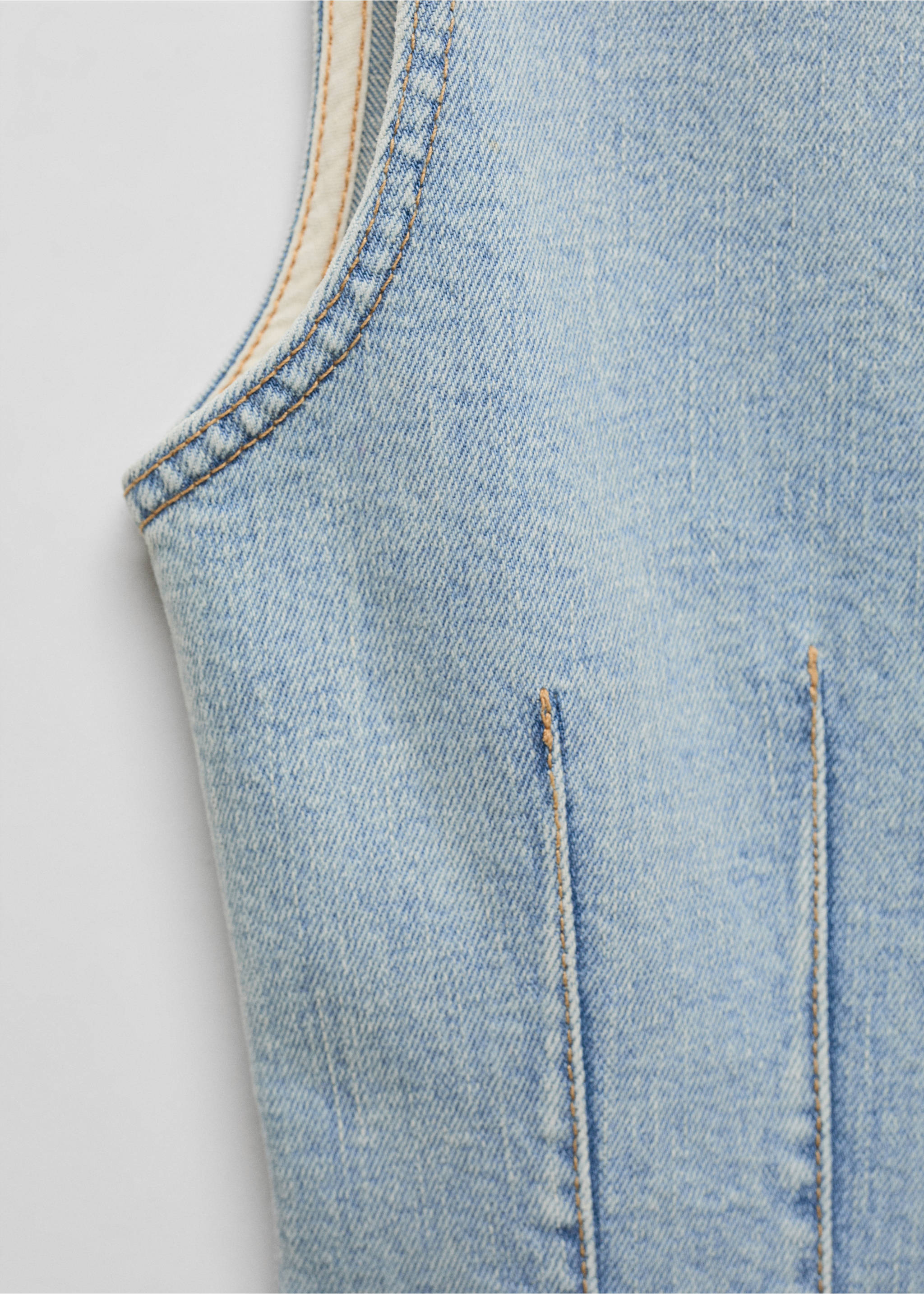 Short denim dress - Details of the article 8, Light Vintage Blue. Ref: 67027930-00.