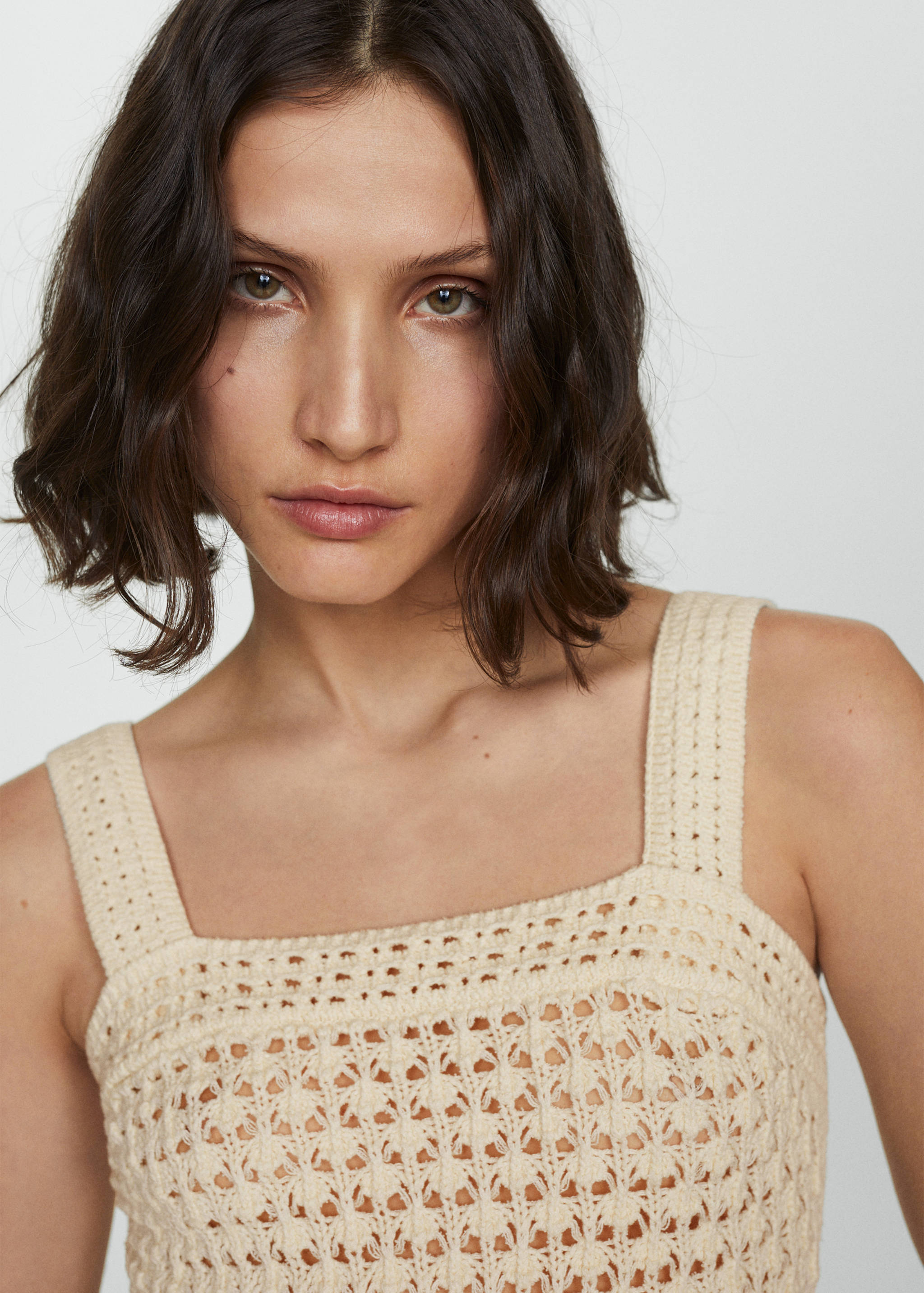Crochet top with straps - Details of the article 1