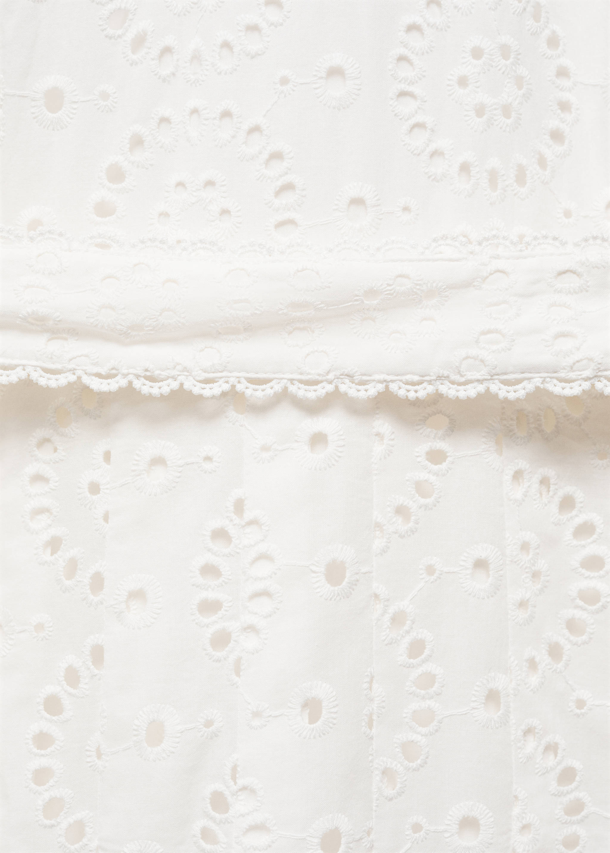 Embroidered belt dress - Details of the article 8