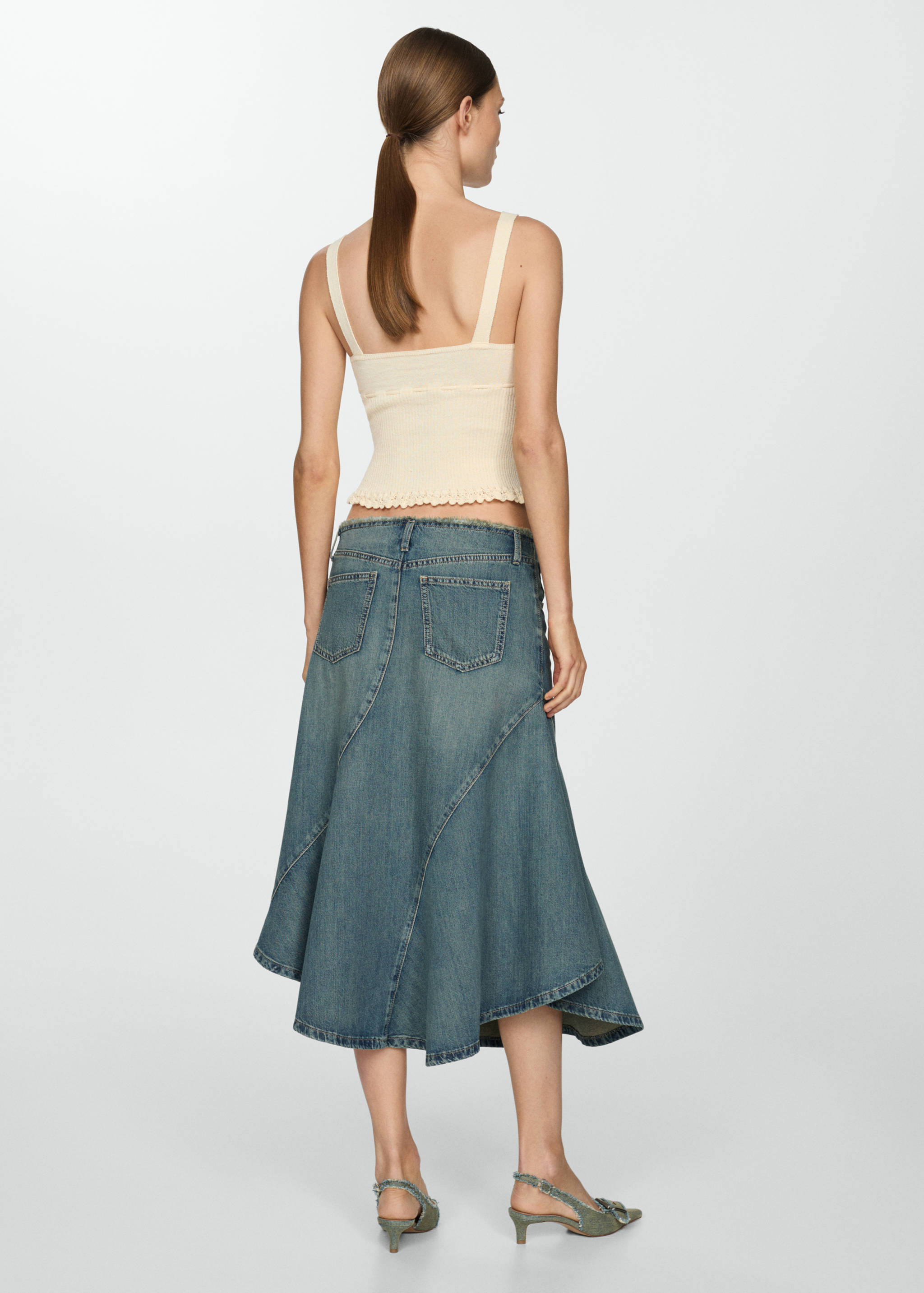 Bow knit top - Reverse of the article