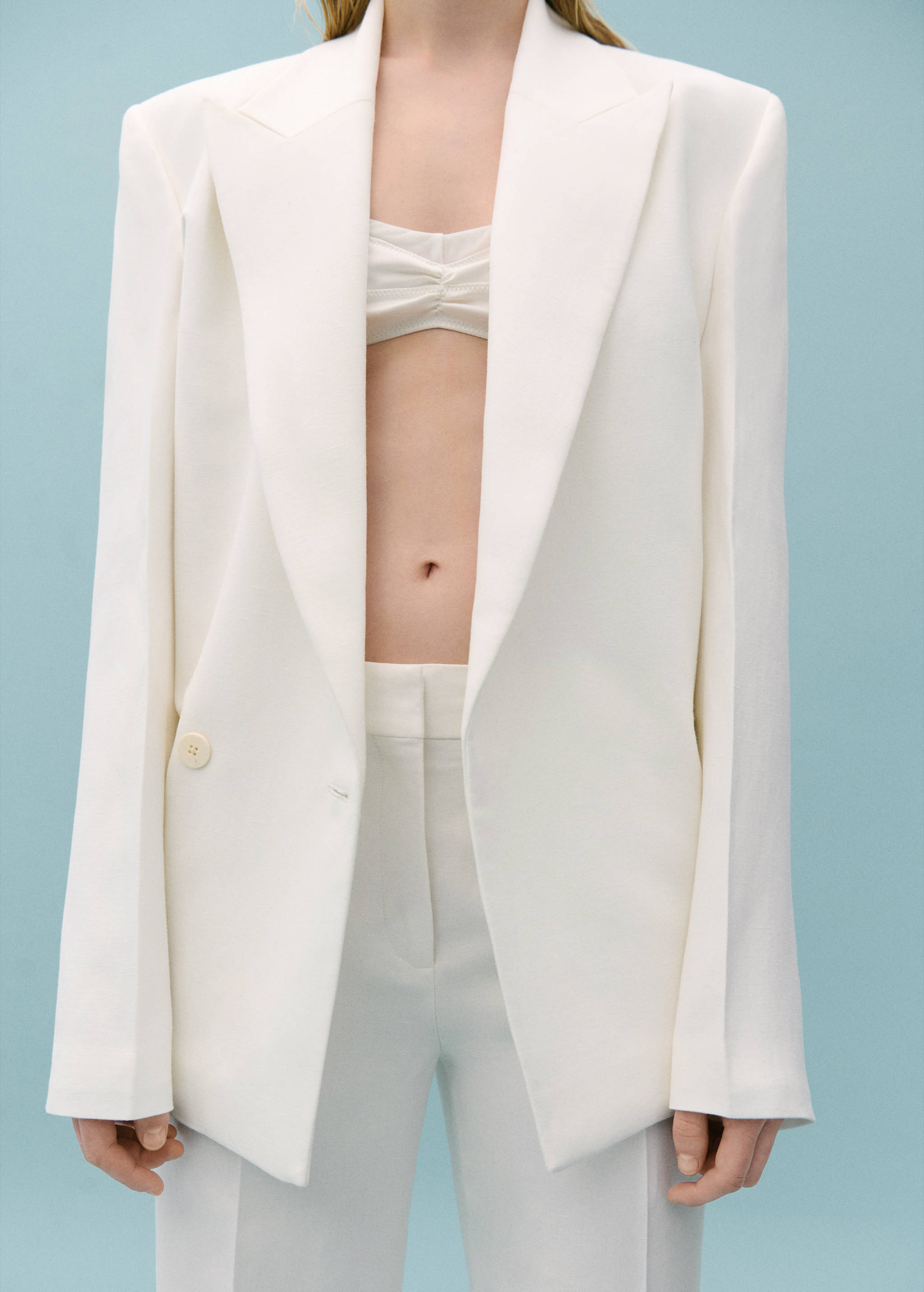 Utsvängd kostymbyxa - Detaljer om artikeln 6