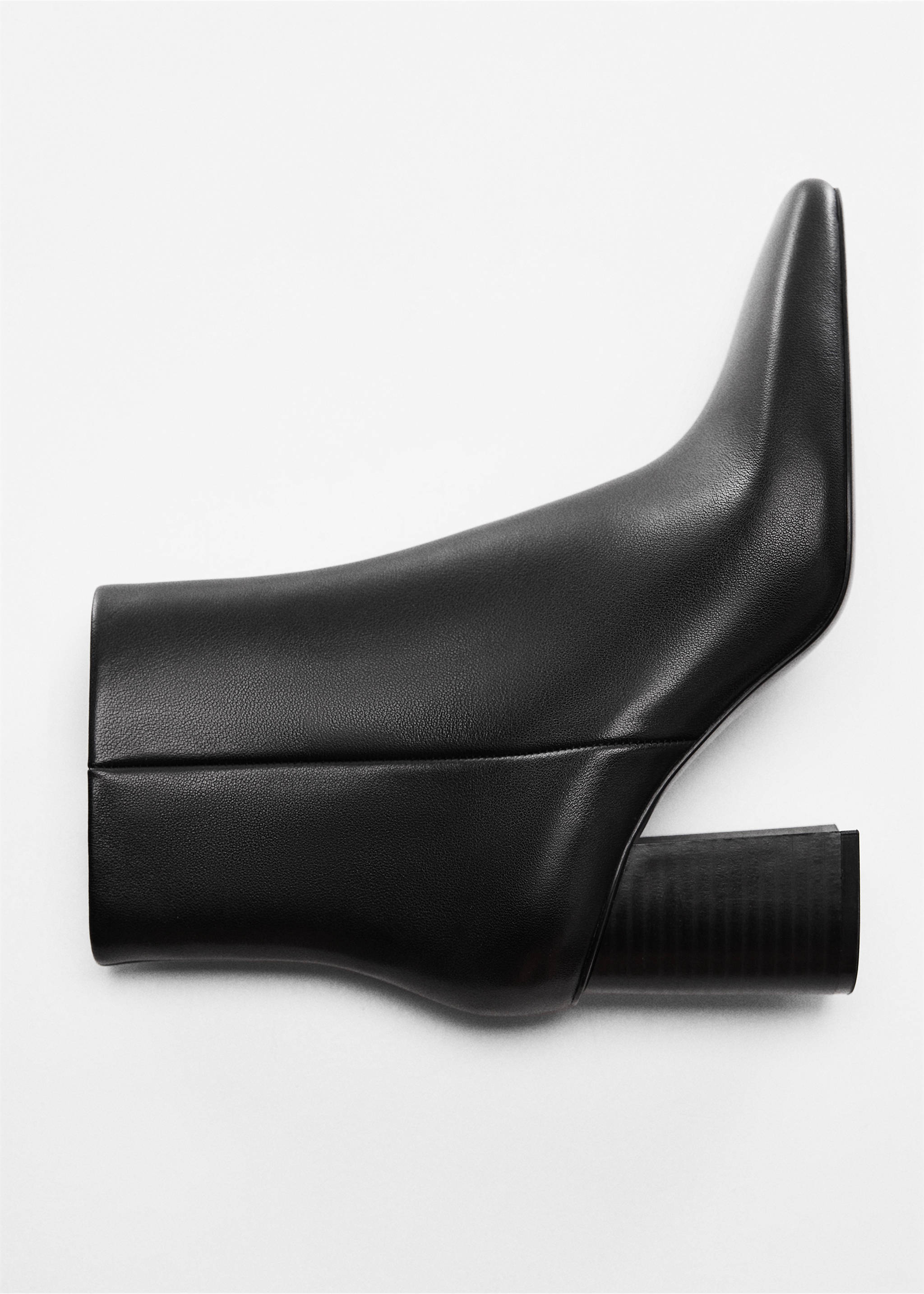 Squared toe leather ankle boots - Details of the article 5, Black. Ref: 67030253-00.