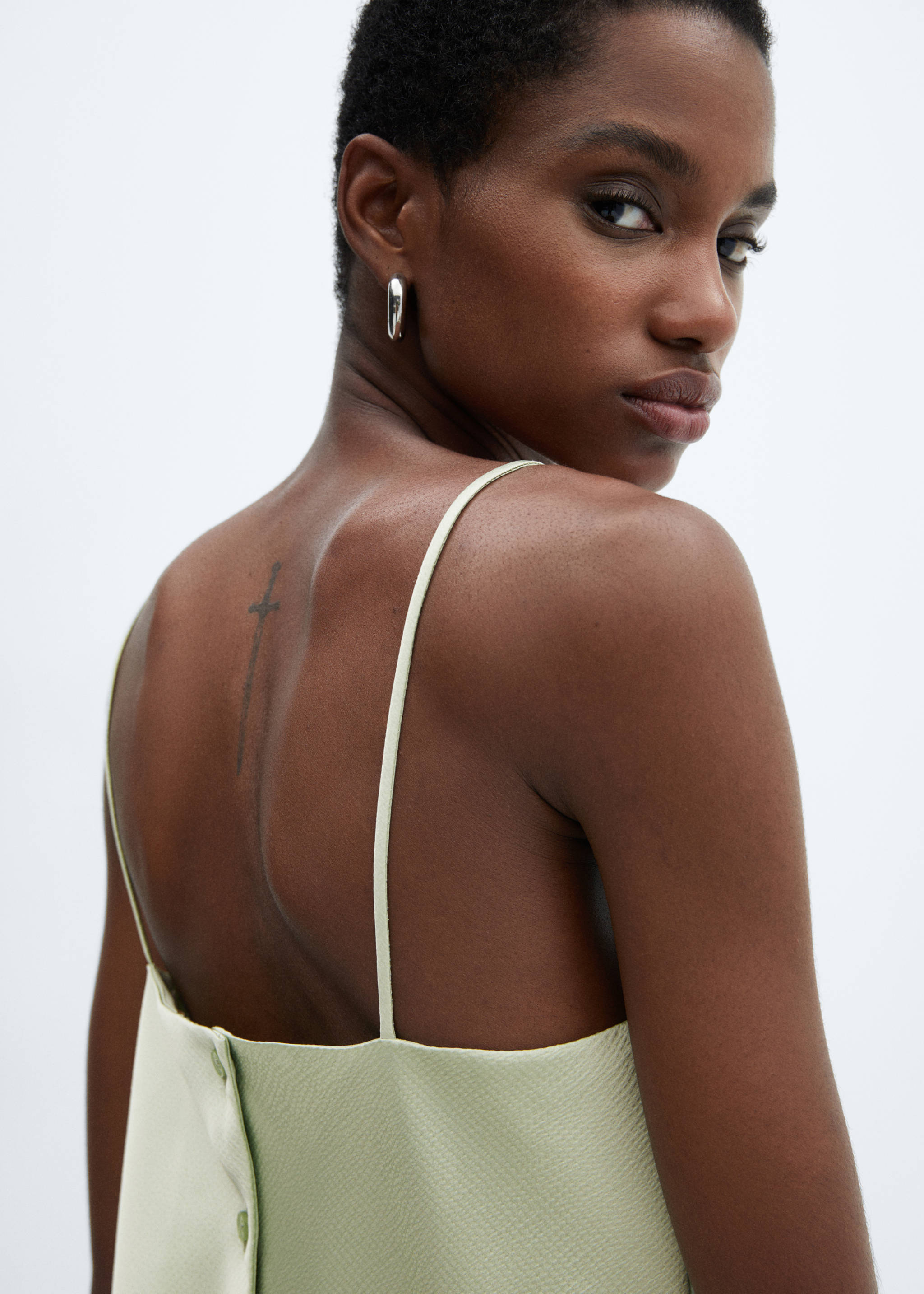 Top de alças acetinado - Pormenor do artigo 1