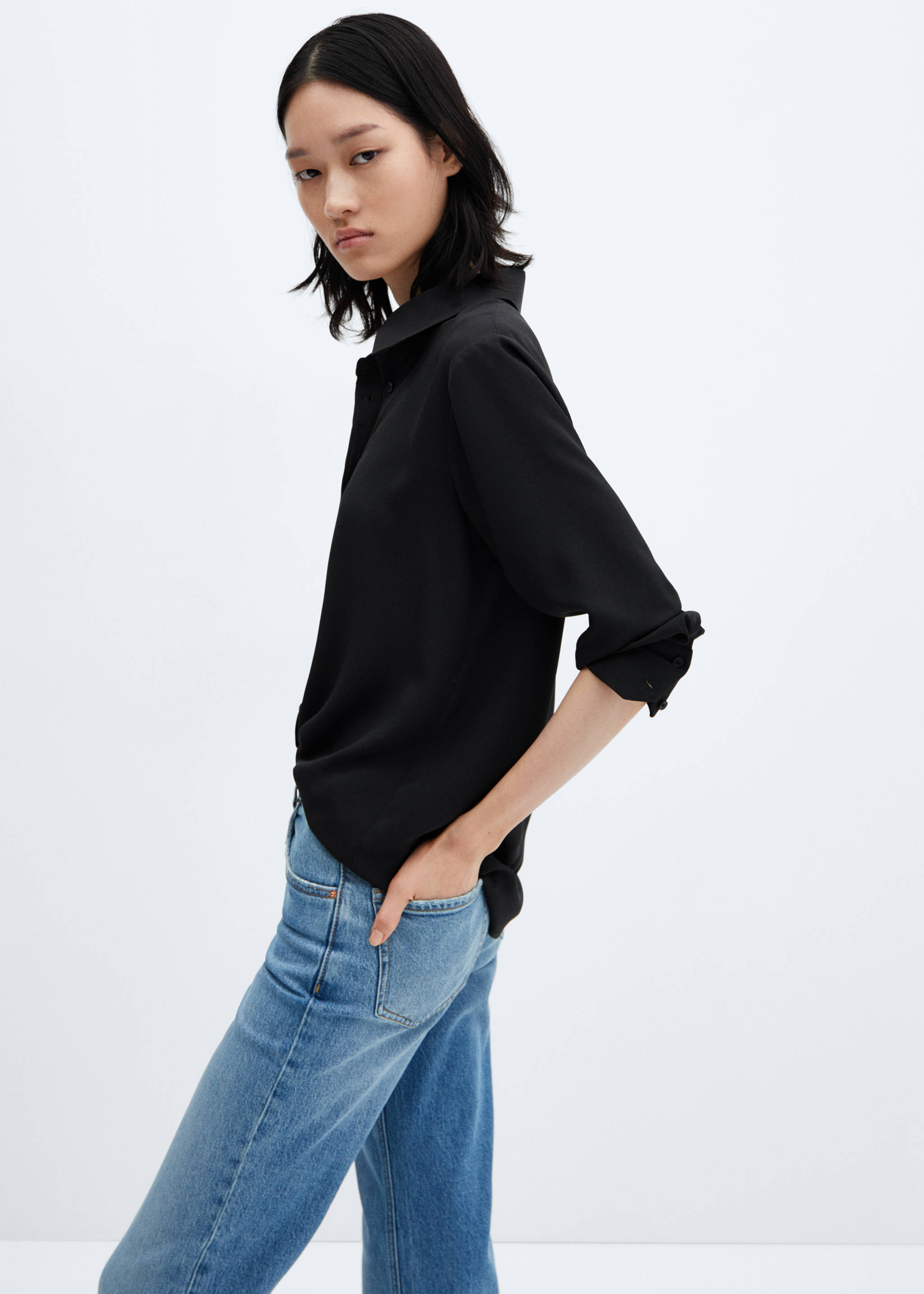 Regular flowy shirt - Details of the article 2