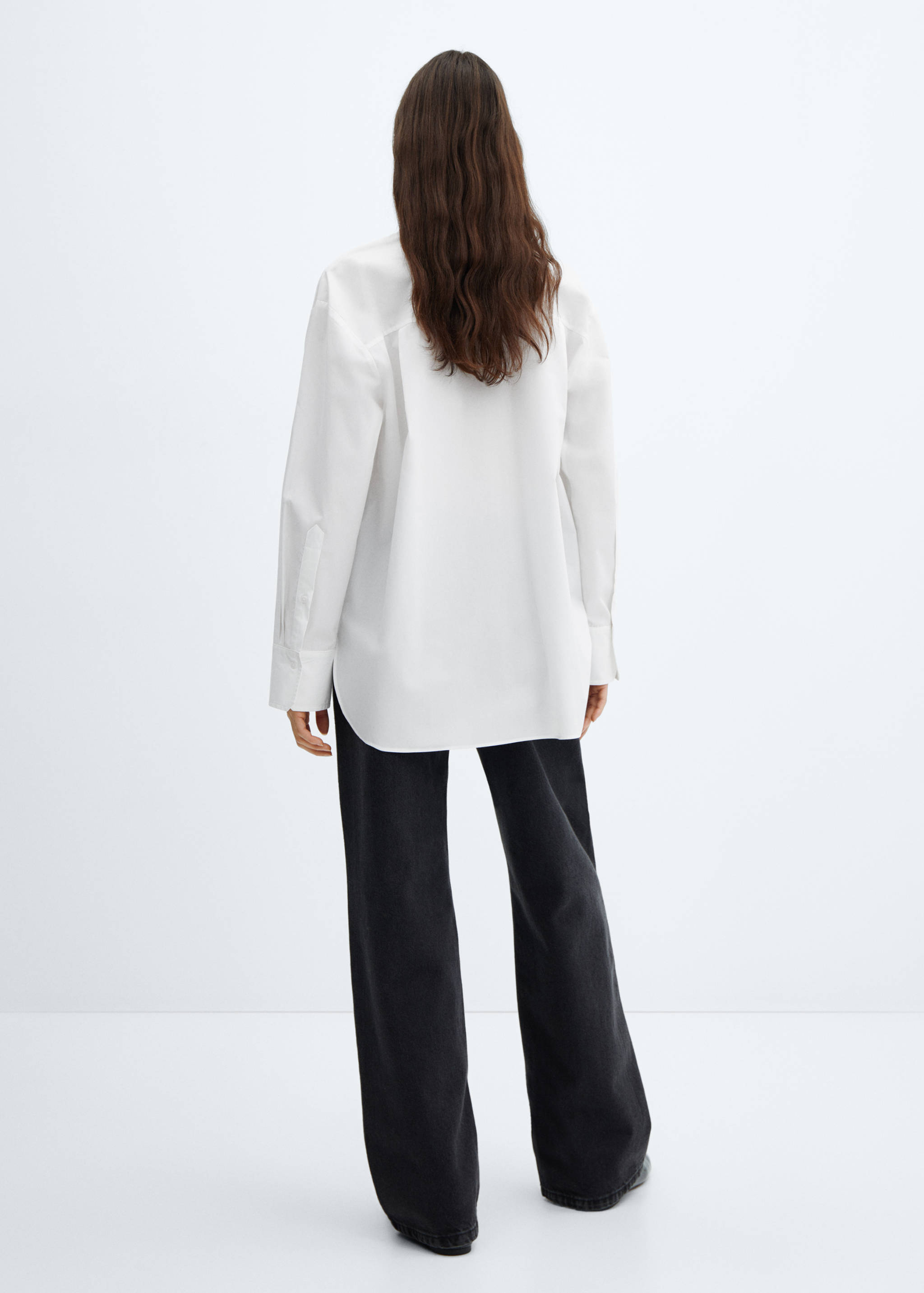 Pocket oversize shirt - Reverse of the article