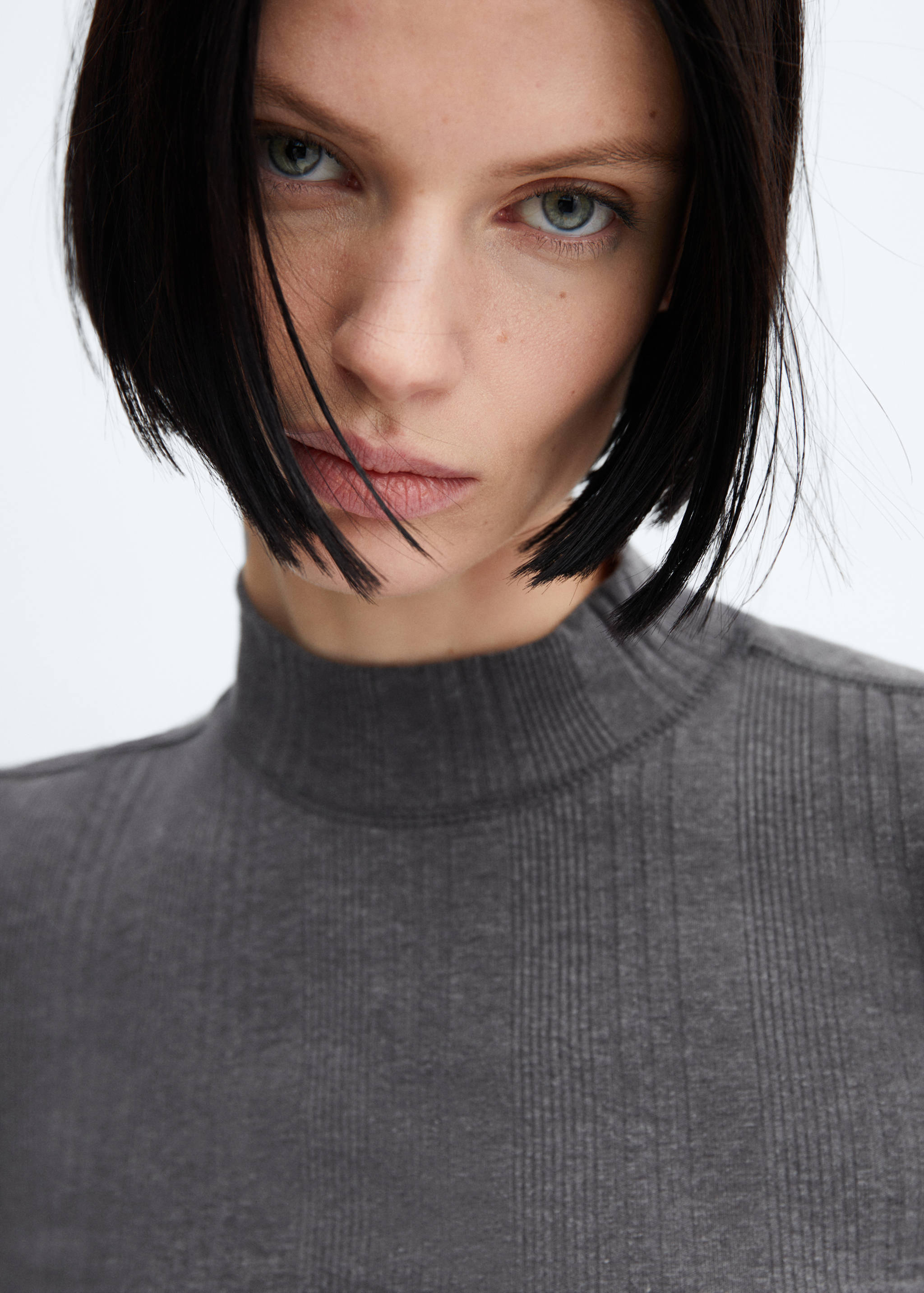 Ribbed t-shirt with perkins neck - Details of the article 1