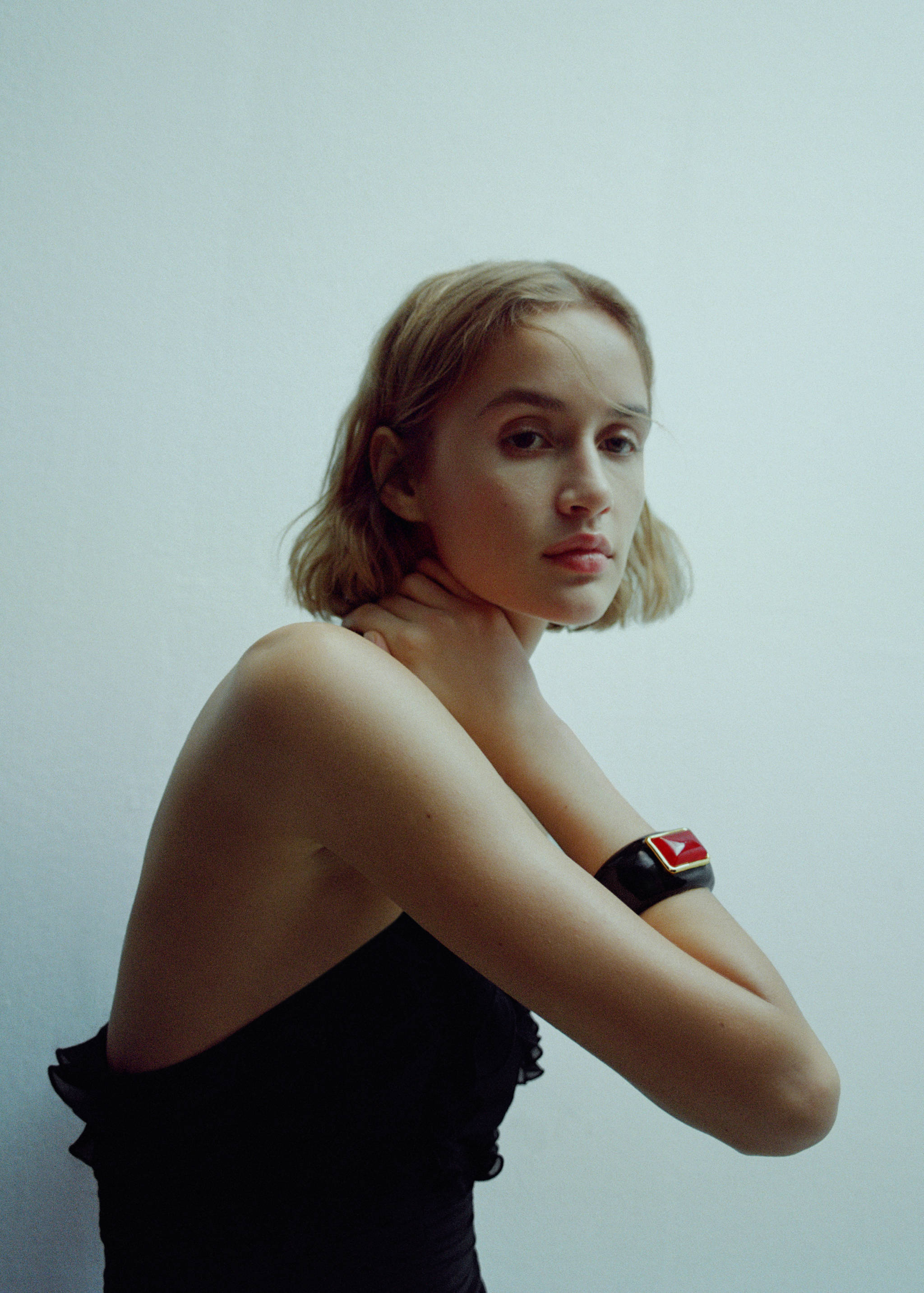 Maxi-bracelet with quartz detail - General plane, Black. Ref: 67030472-00.