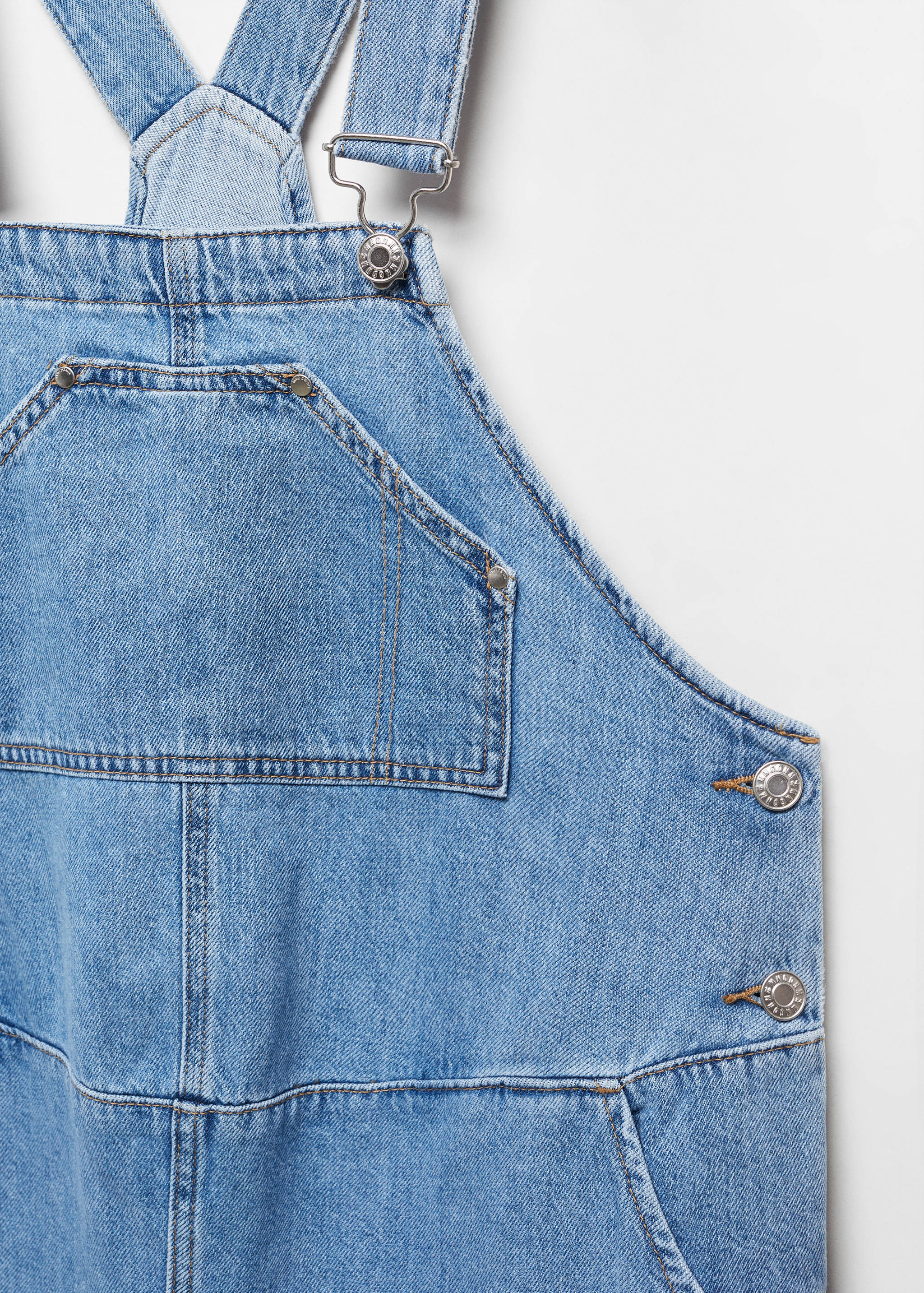 Umstands-Latzhose aus Jeans - Detail des Artikels 8