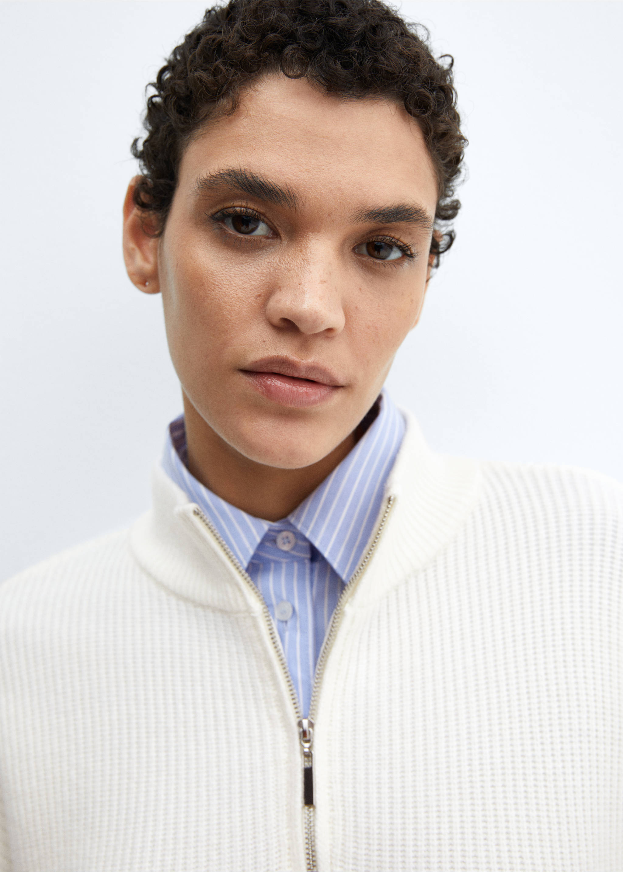 Striped sweater with zip - Details of the article 1, Navy. Ref: 67030480-00.