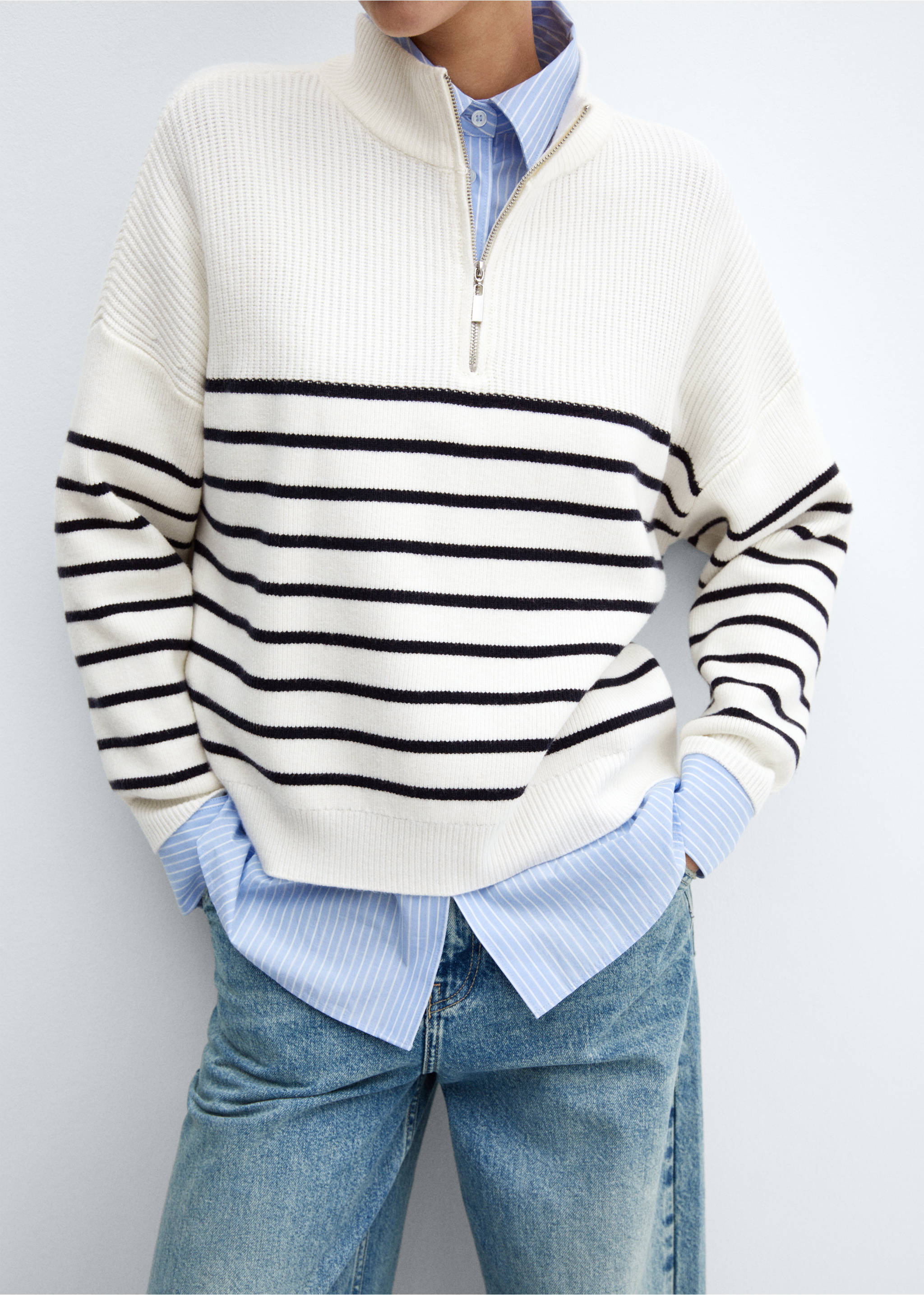 Striped sweater with zip - Details of the article 6, Navy. Ref: 67030480-00.