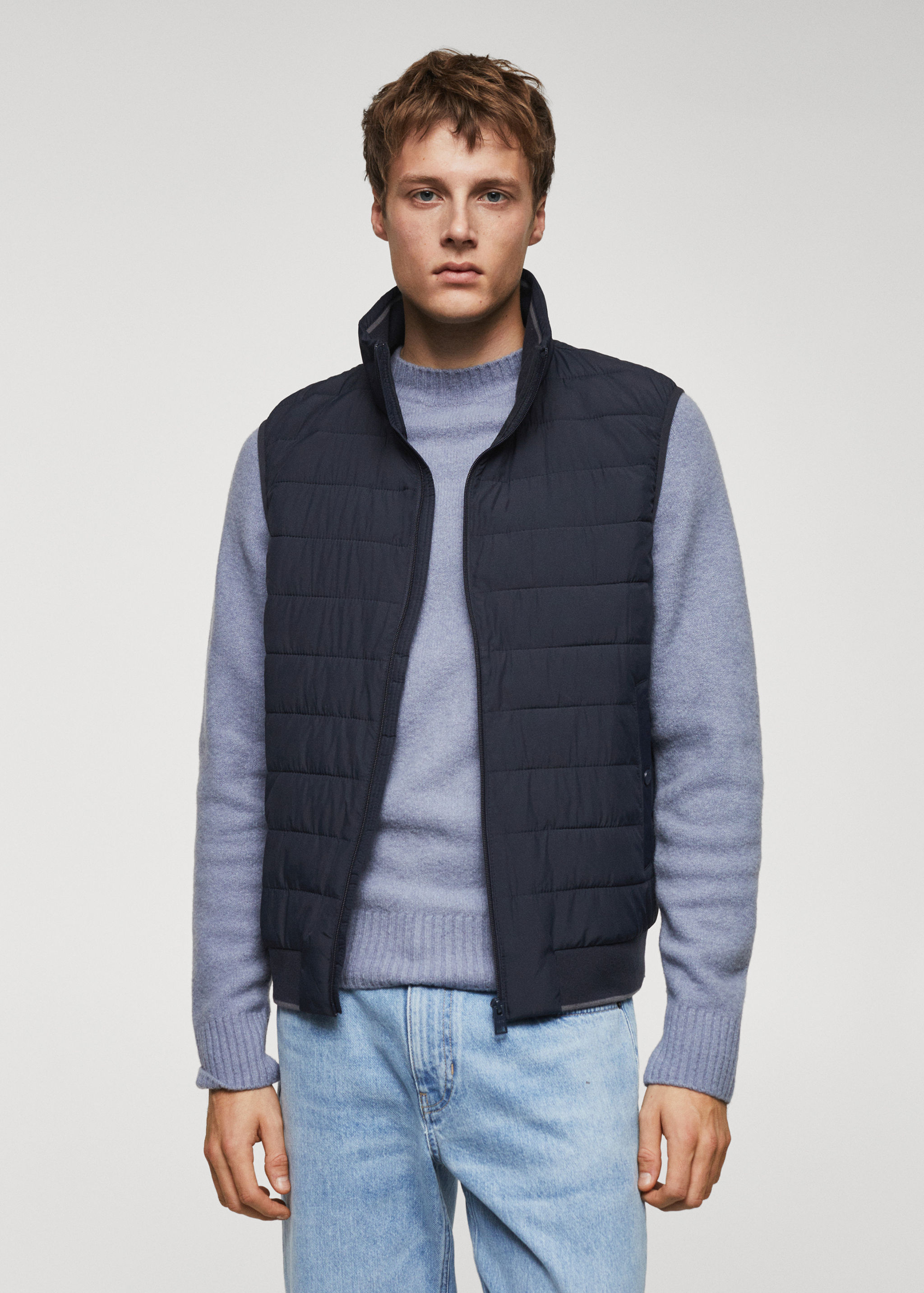 Armilla embuatada ultra lleugera water-repellent - Pla mig