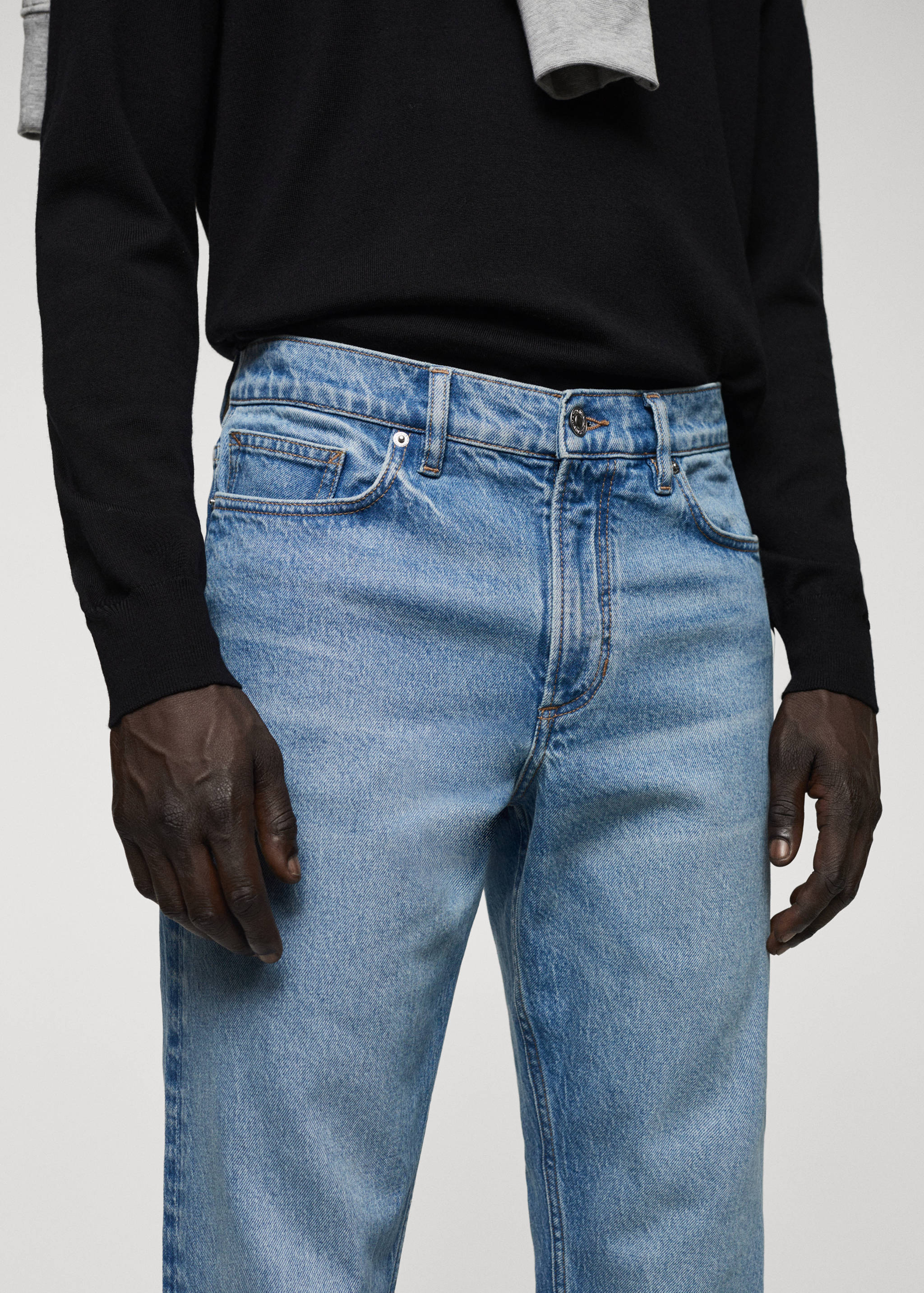 Tapered-fit jeans - Details of the article 1