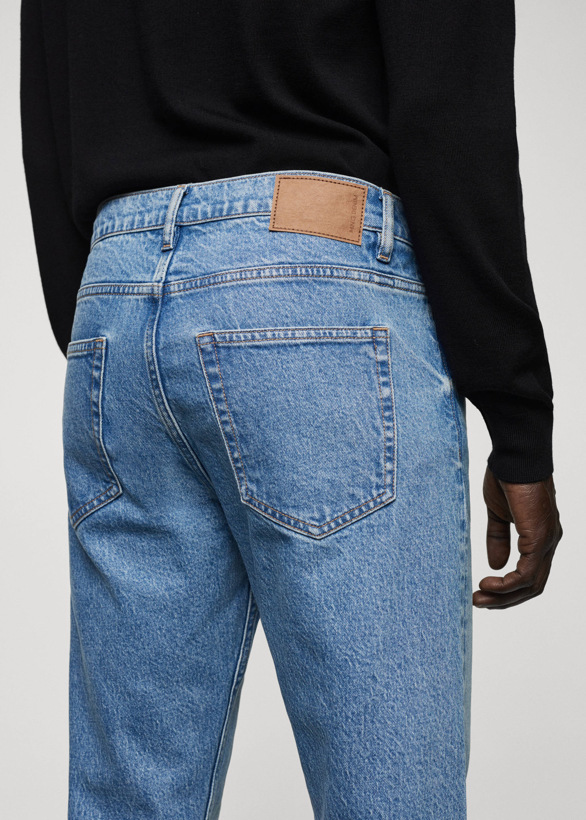 Tapered-fit jeans - Details of the article 4