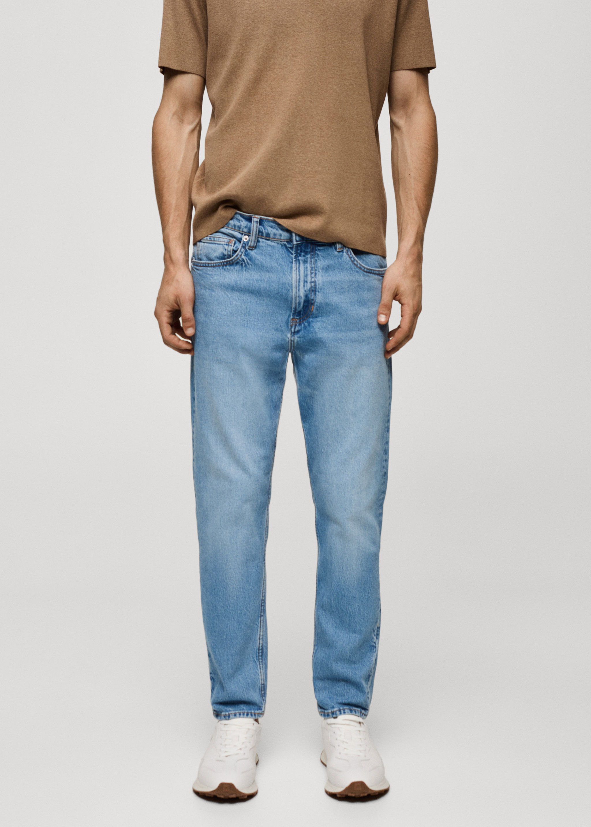 Tapered-fit jeans - Medium plane