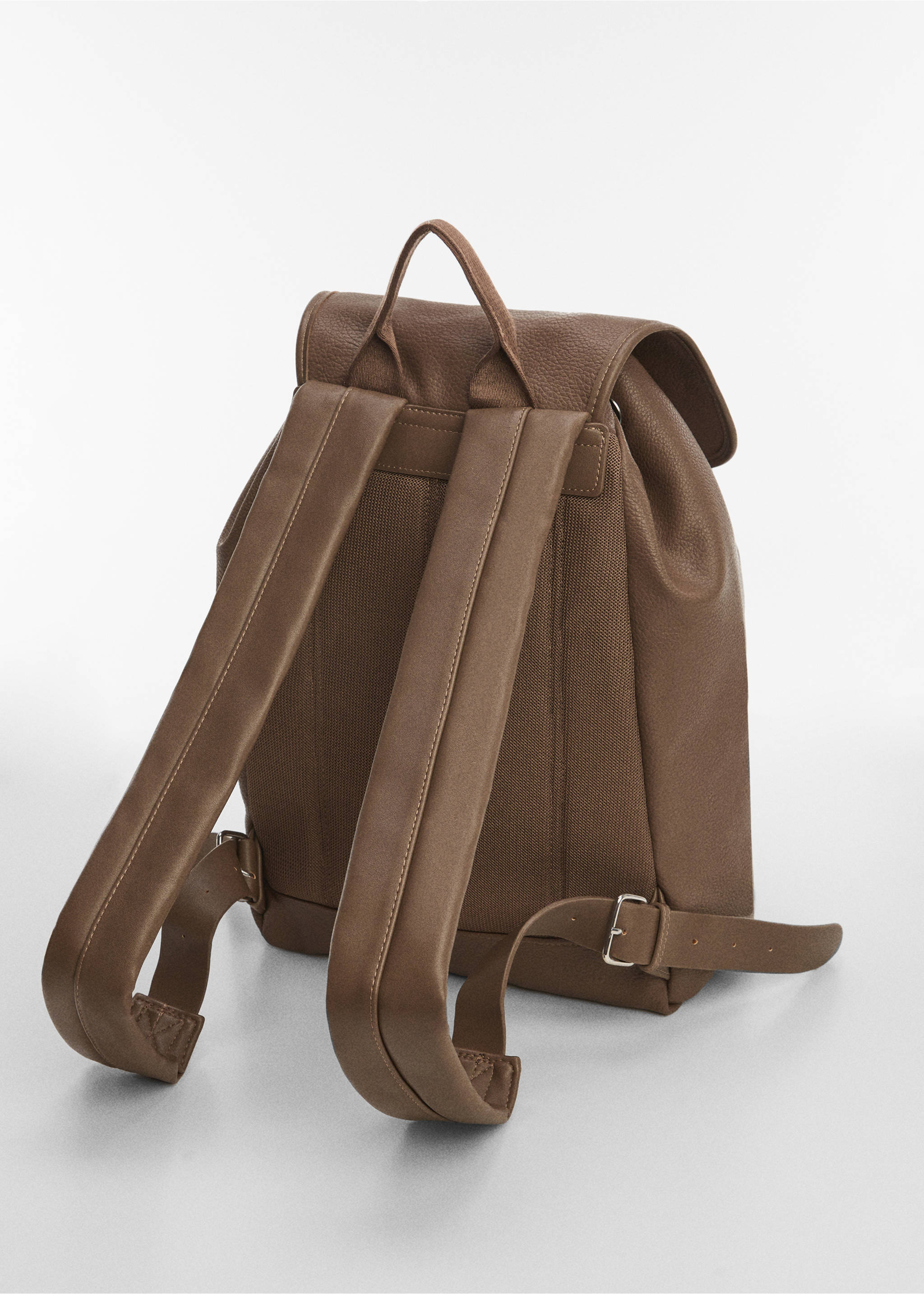 Leather-effect backpack - Details of the article 3, Brown. Ref: 67030641-00.