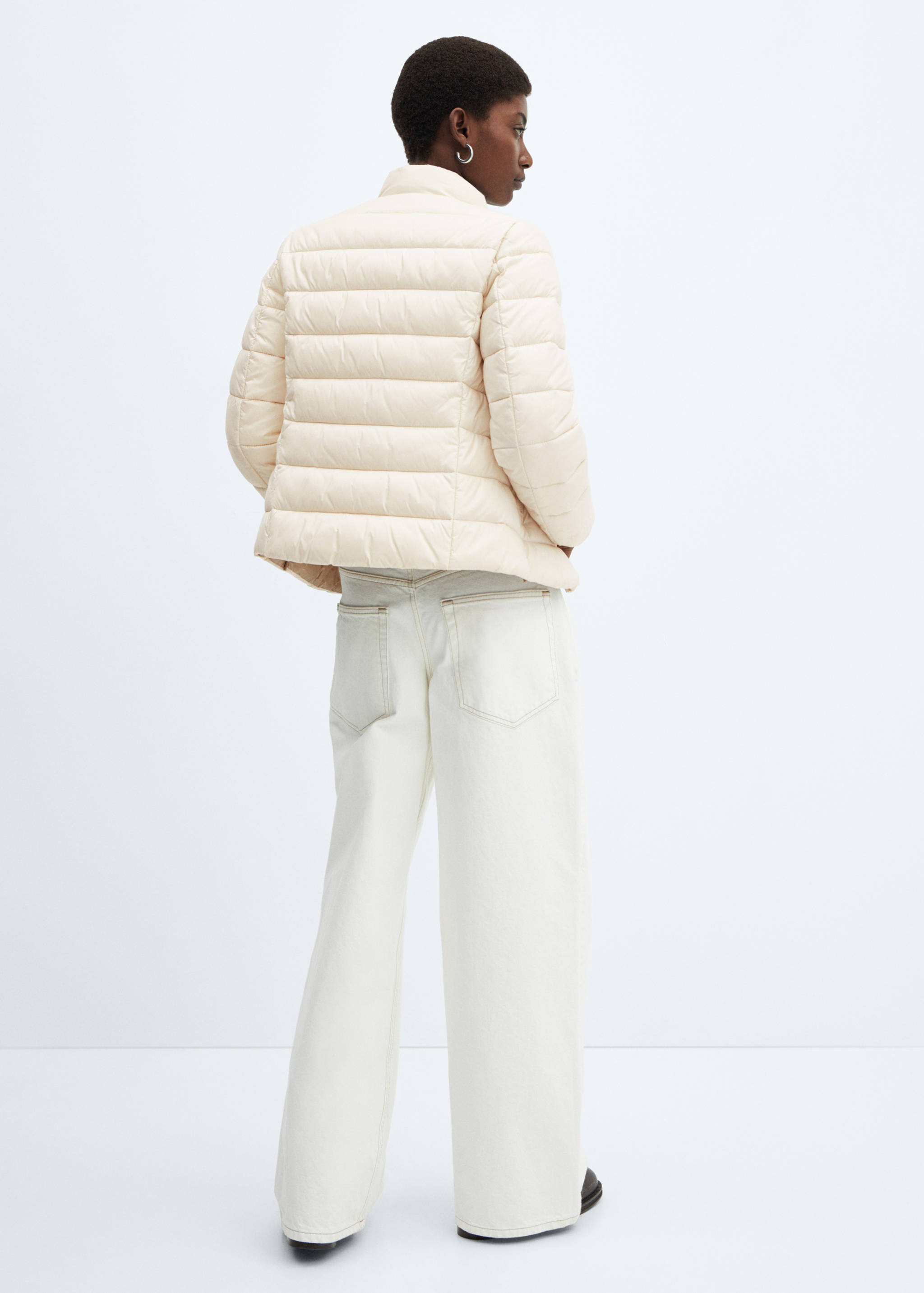 Pocket quilted jacket - Reverse of the article