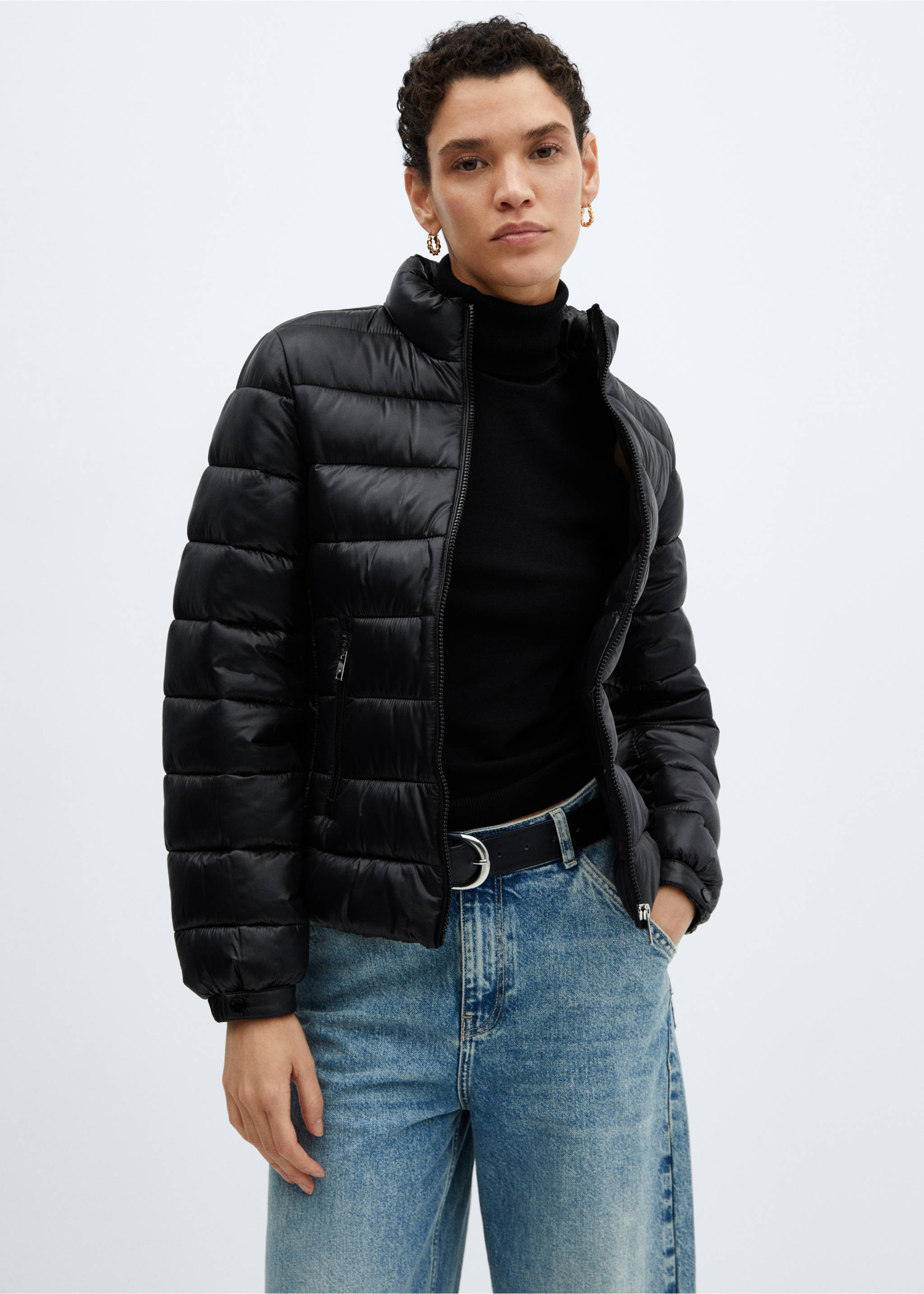 Pocket quilted jacket - Medium plane, Black. Ref: 67030642-00.