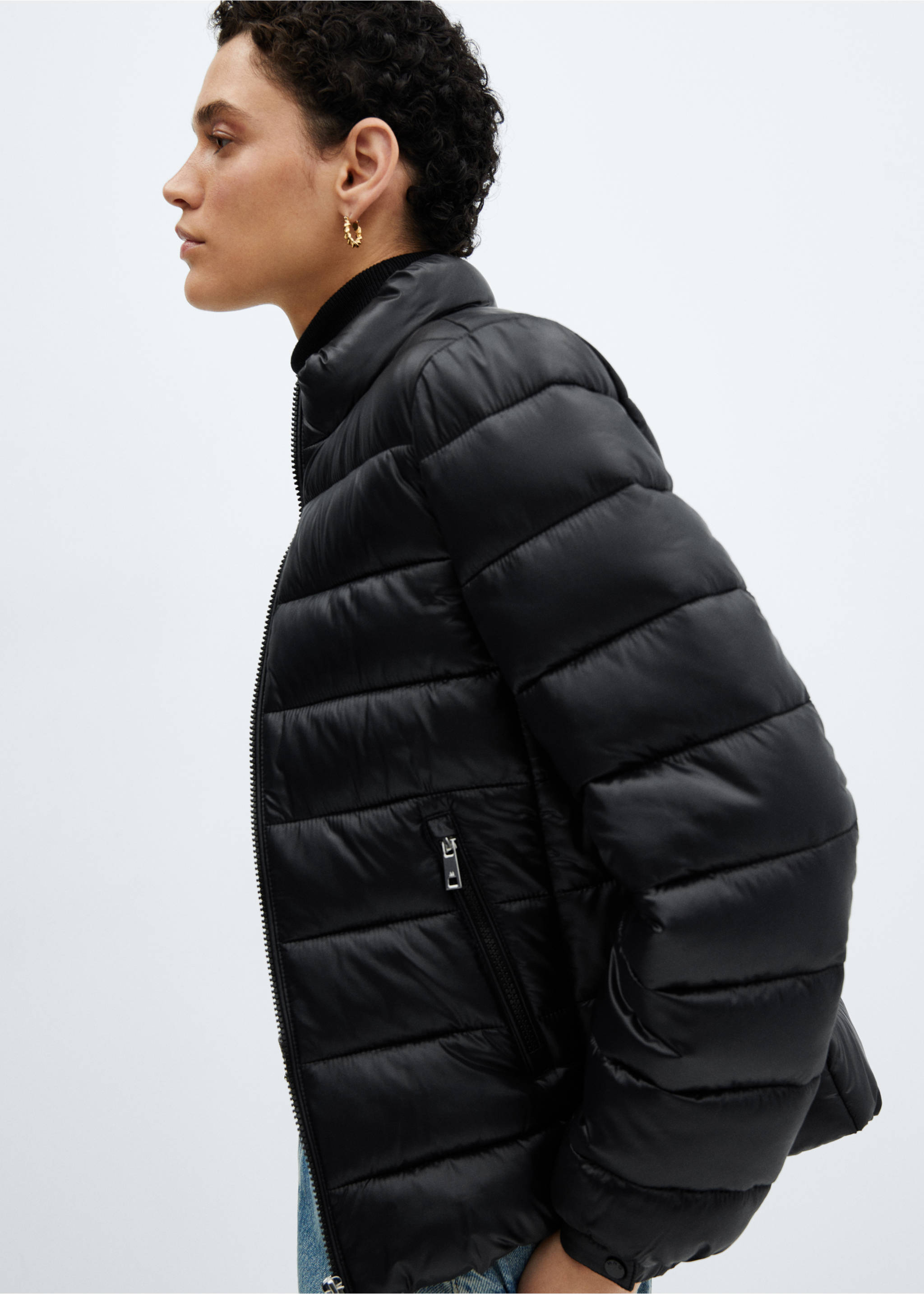 Pocket quilted jacket - Details of the article 4, Black. Ref: 67030642-00.