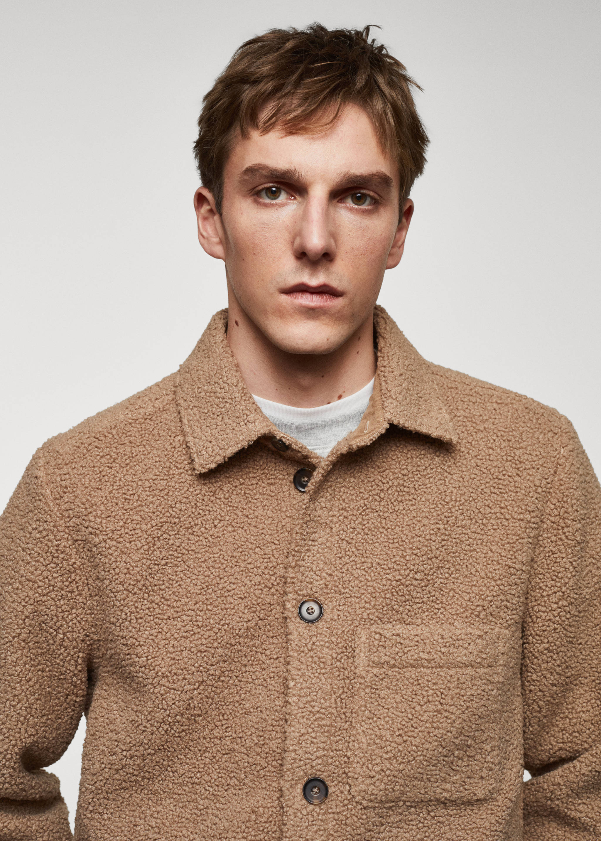 Overshirt aus Kunstshearling mit Tasche - Detail des Artikels 1