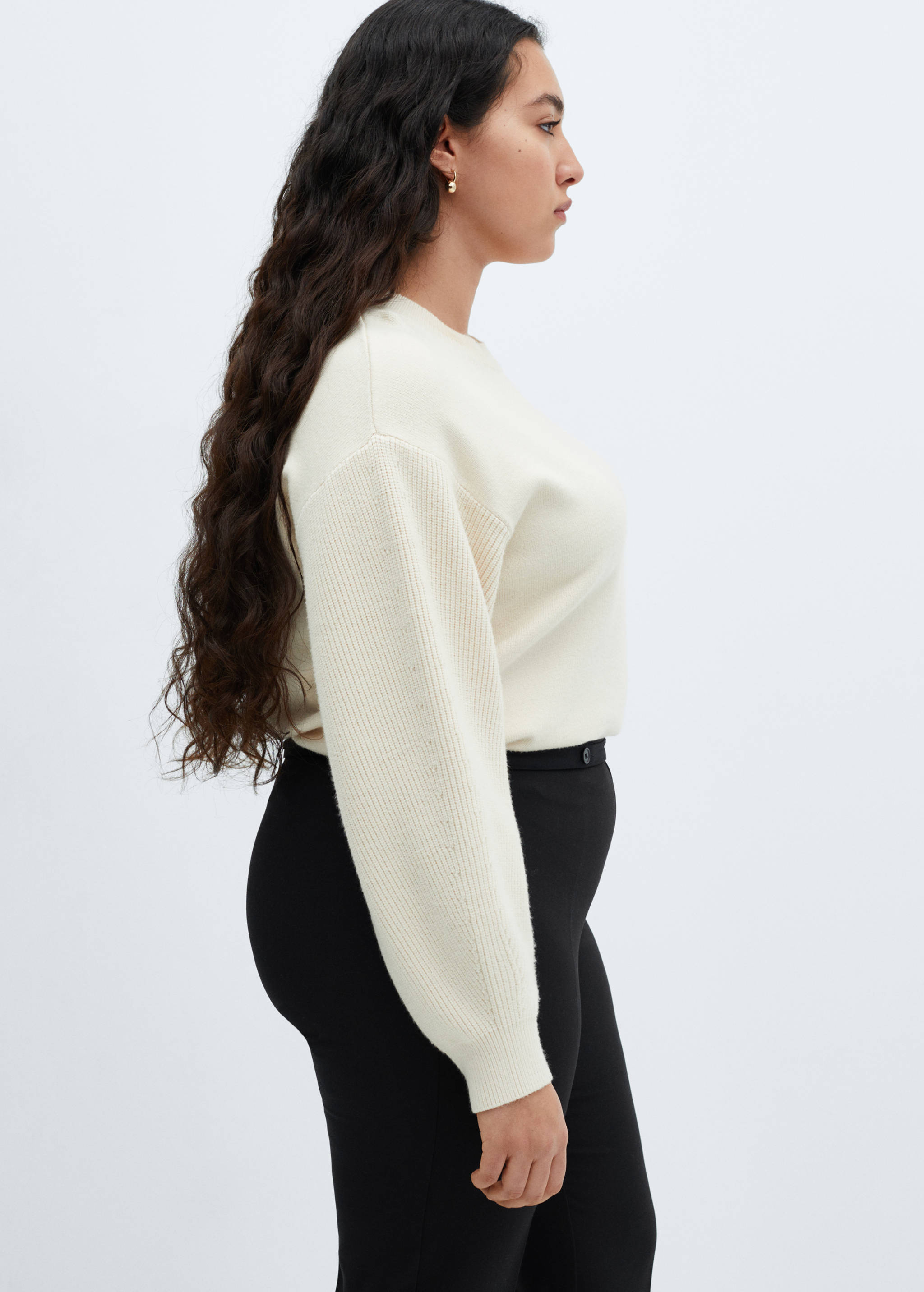 Gerade Hose mit Gürtel - Detail des Artikels 4