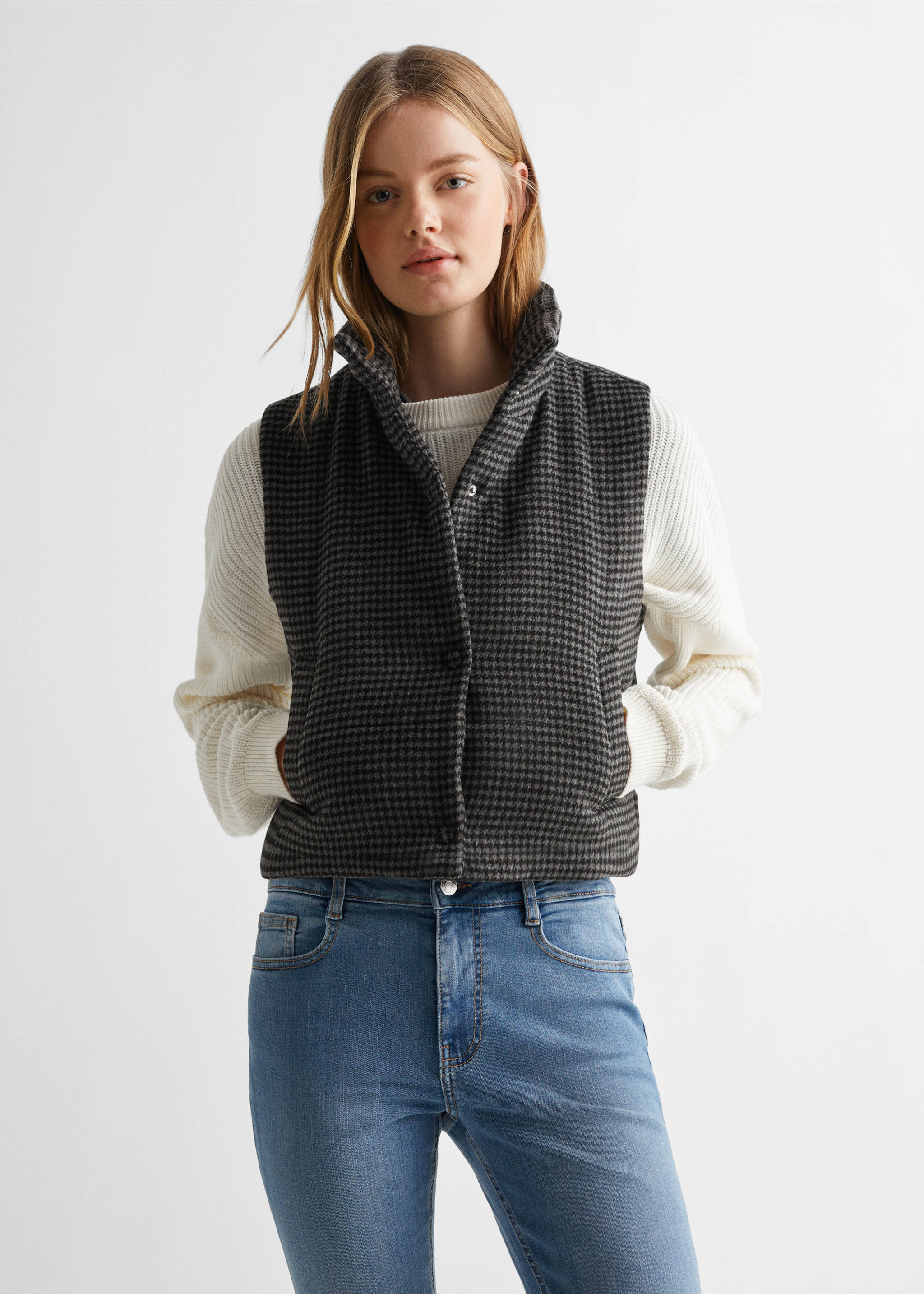Houndstooth gilet - Medium plane, Black. Ref: 67032913-00.