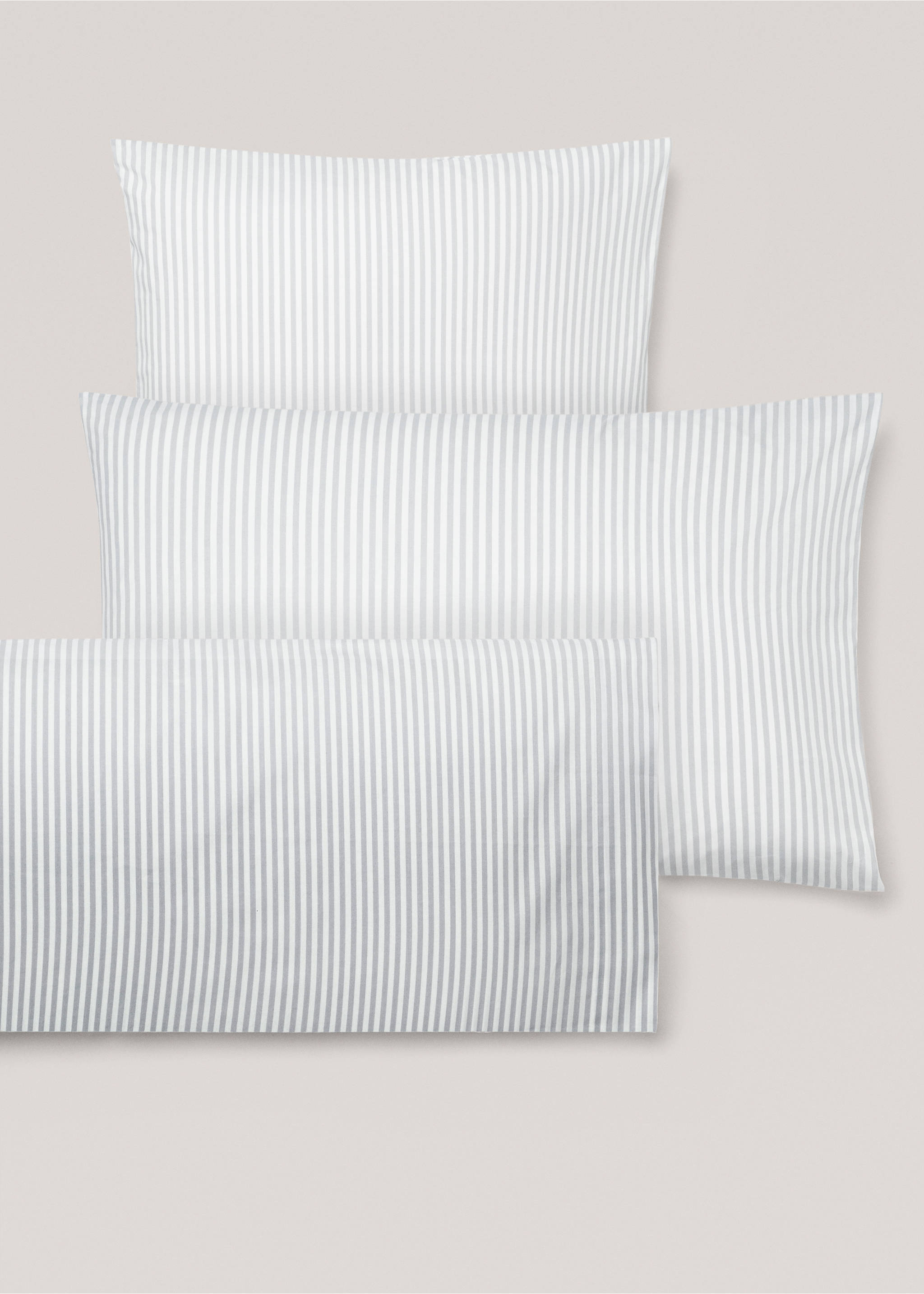 Povlak na polštář s proužky bavlna 50 x 75 cm - Detail zboží 4, Modrá obloha. Ref: 67034028-00.