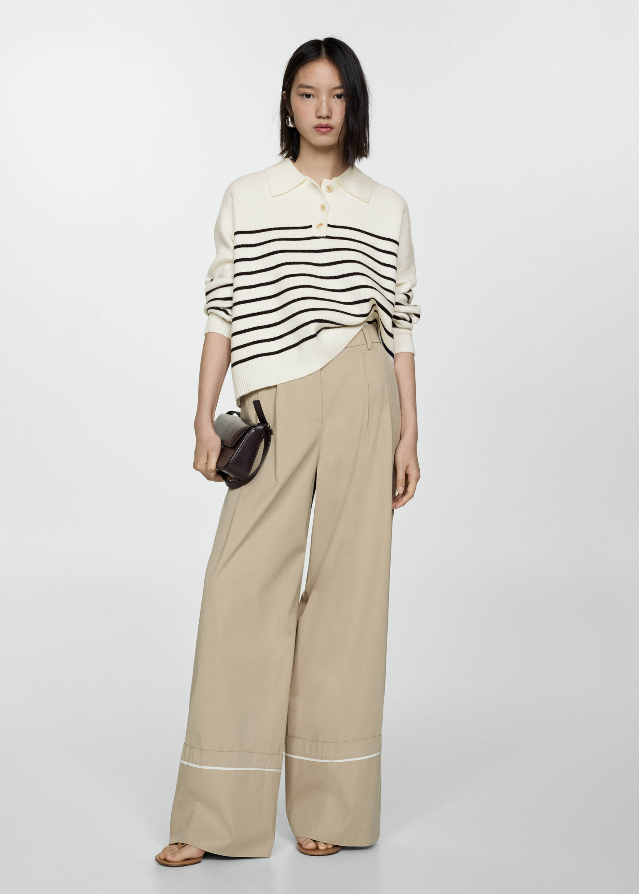 Buttoned collar knit sweater - General plane