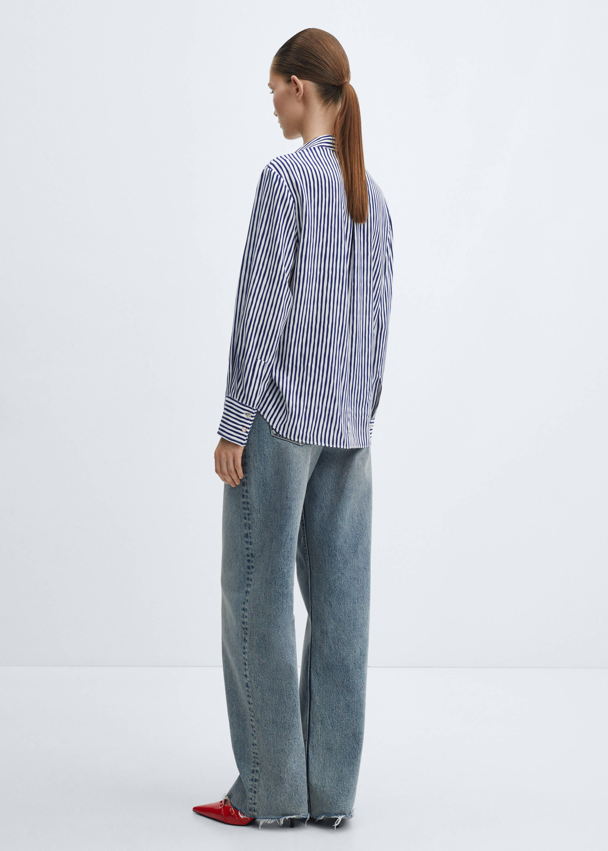 Chemise imprimée à boutons - Verso de l’article