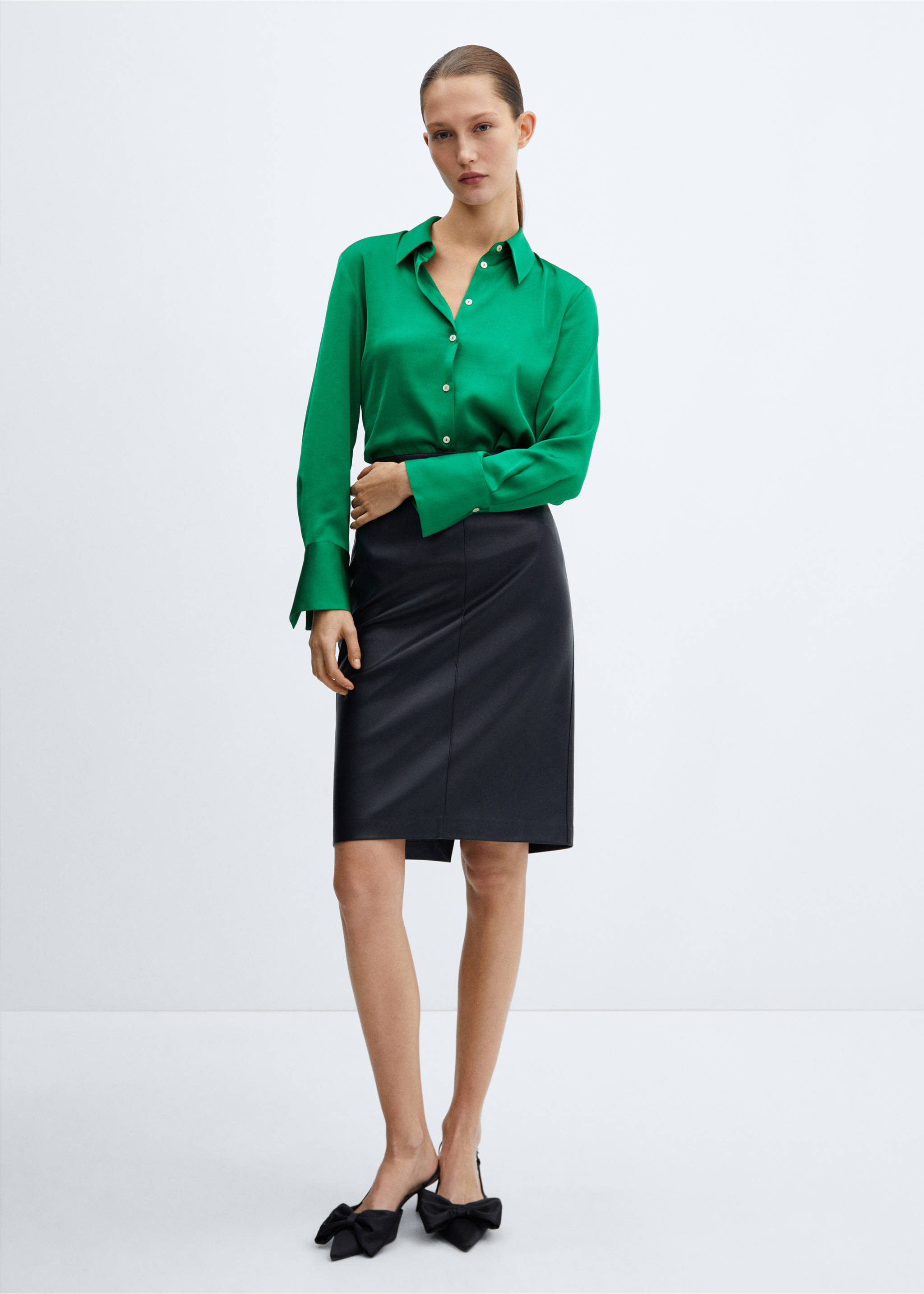 Satin finish flowy shirt - General plane, Green. Ref: 67034044-00.