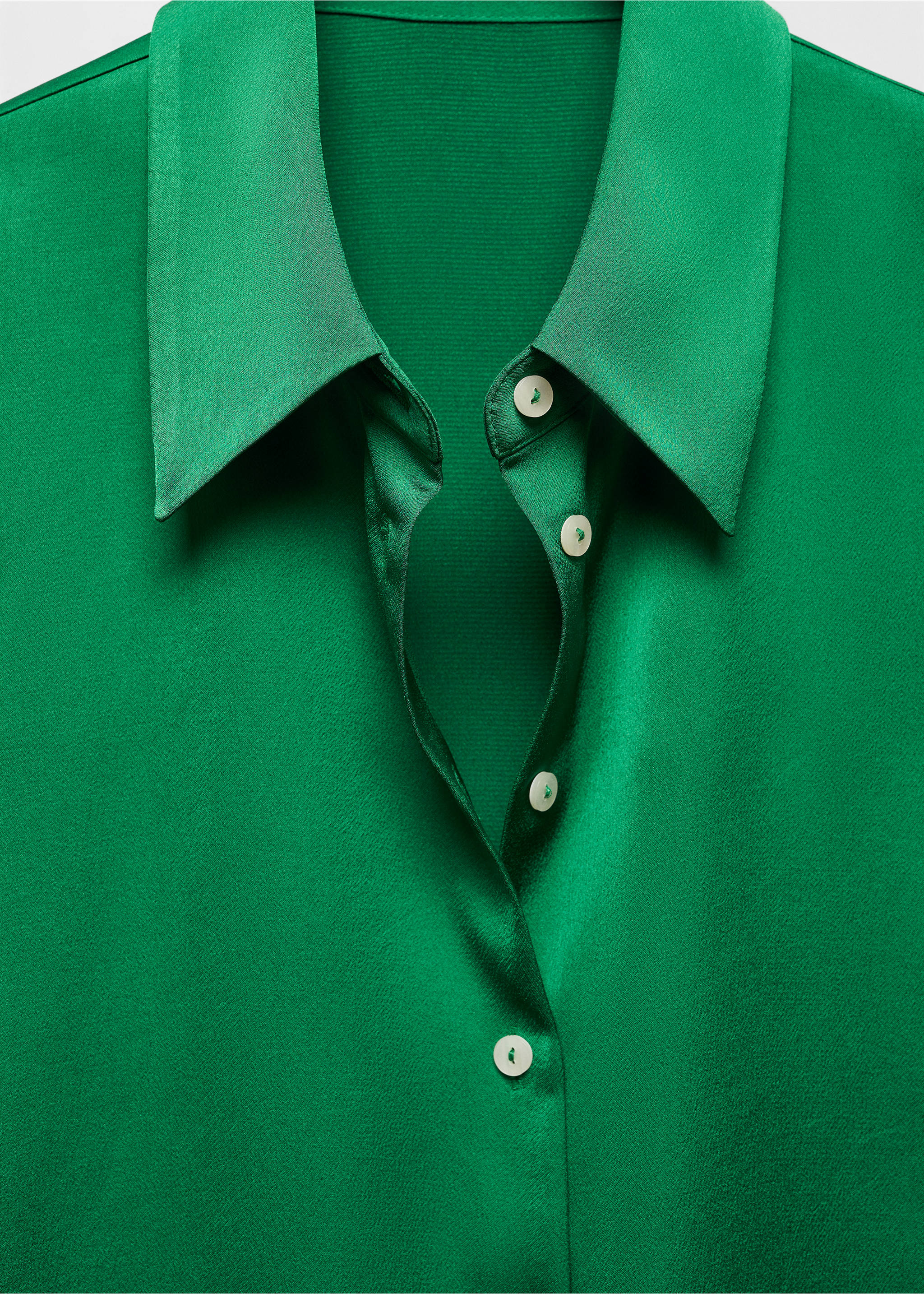 Satin finish flowy shirt - Details of the article 8, Green. Ref: 67034044-00.