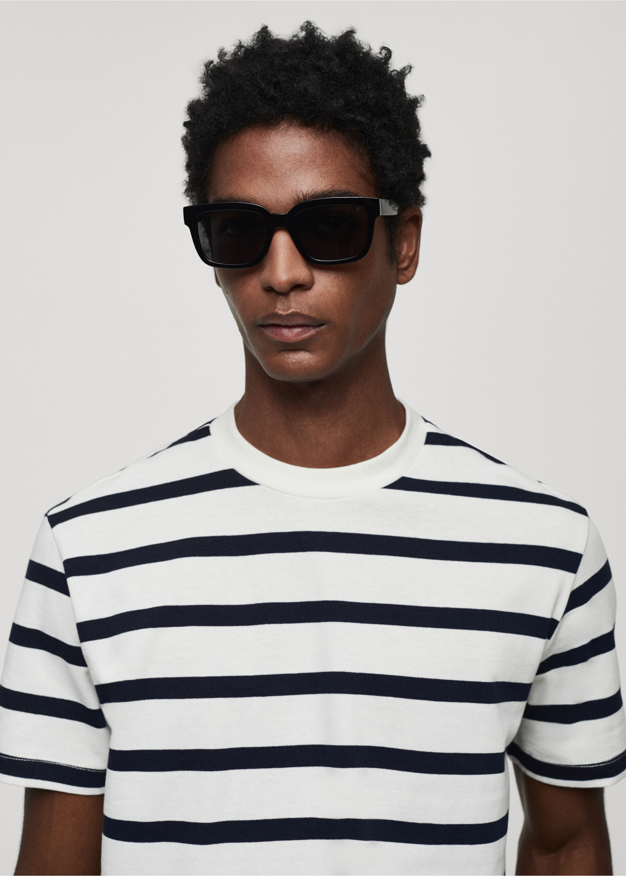 Striped cotton T-shirt - Details of the article 1