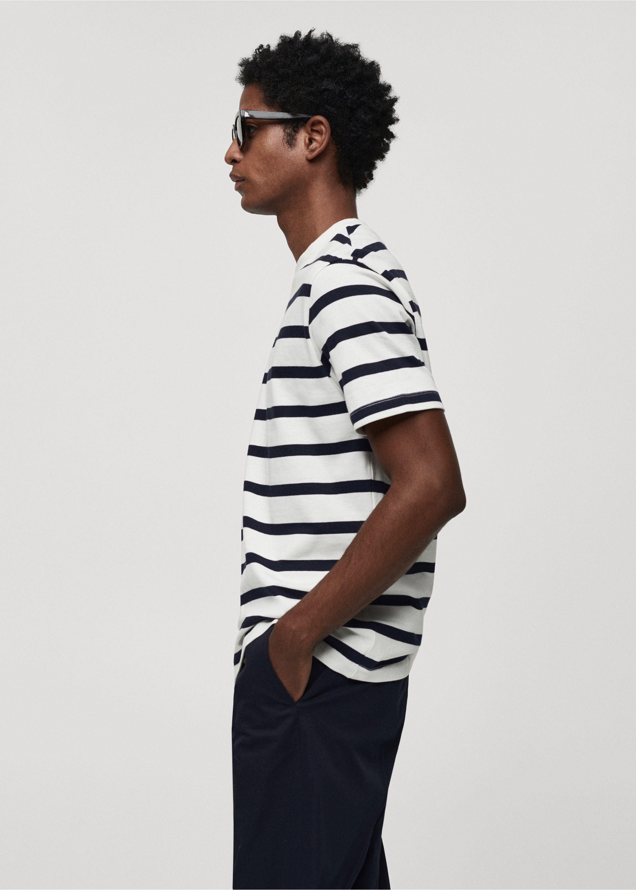 Striped cotton T-shirt - Details of the article 2