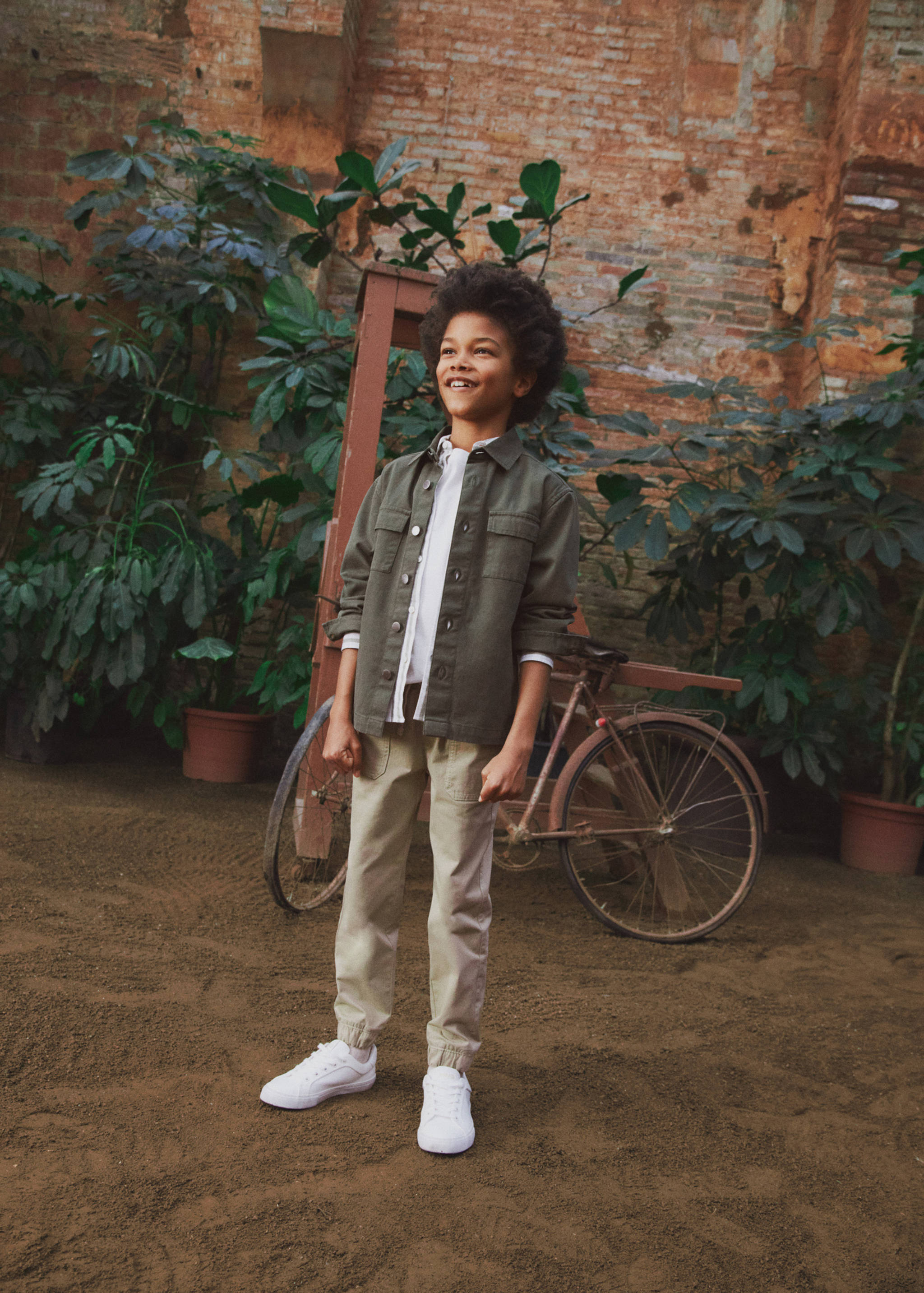 Παντελόνι με ελαστική μέση - Λεπτομέρεια του προϊόντος 5