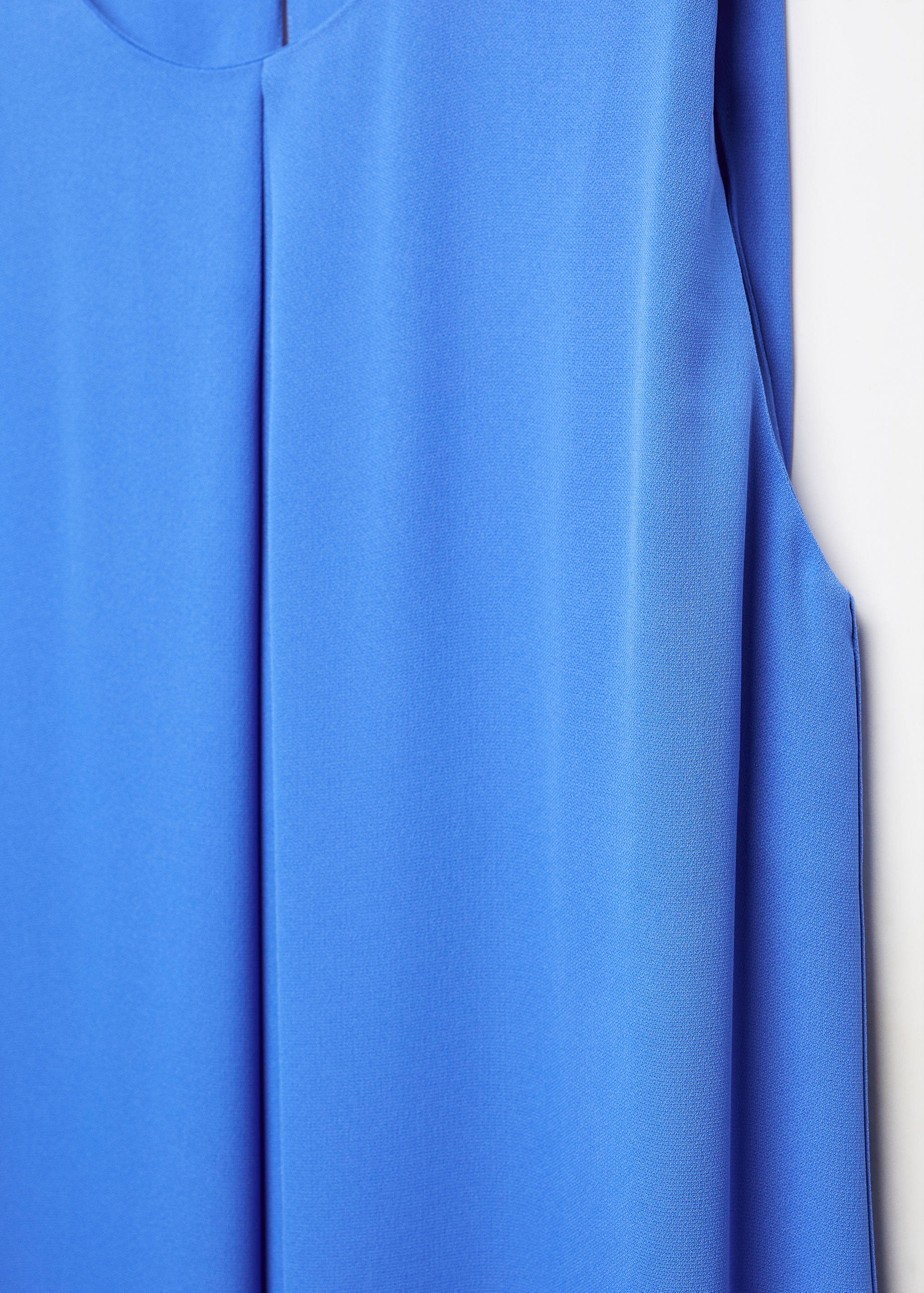 Robe avec découpe - Détail de l'article 8