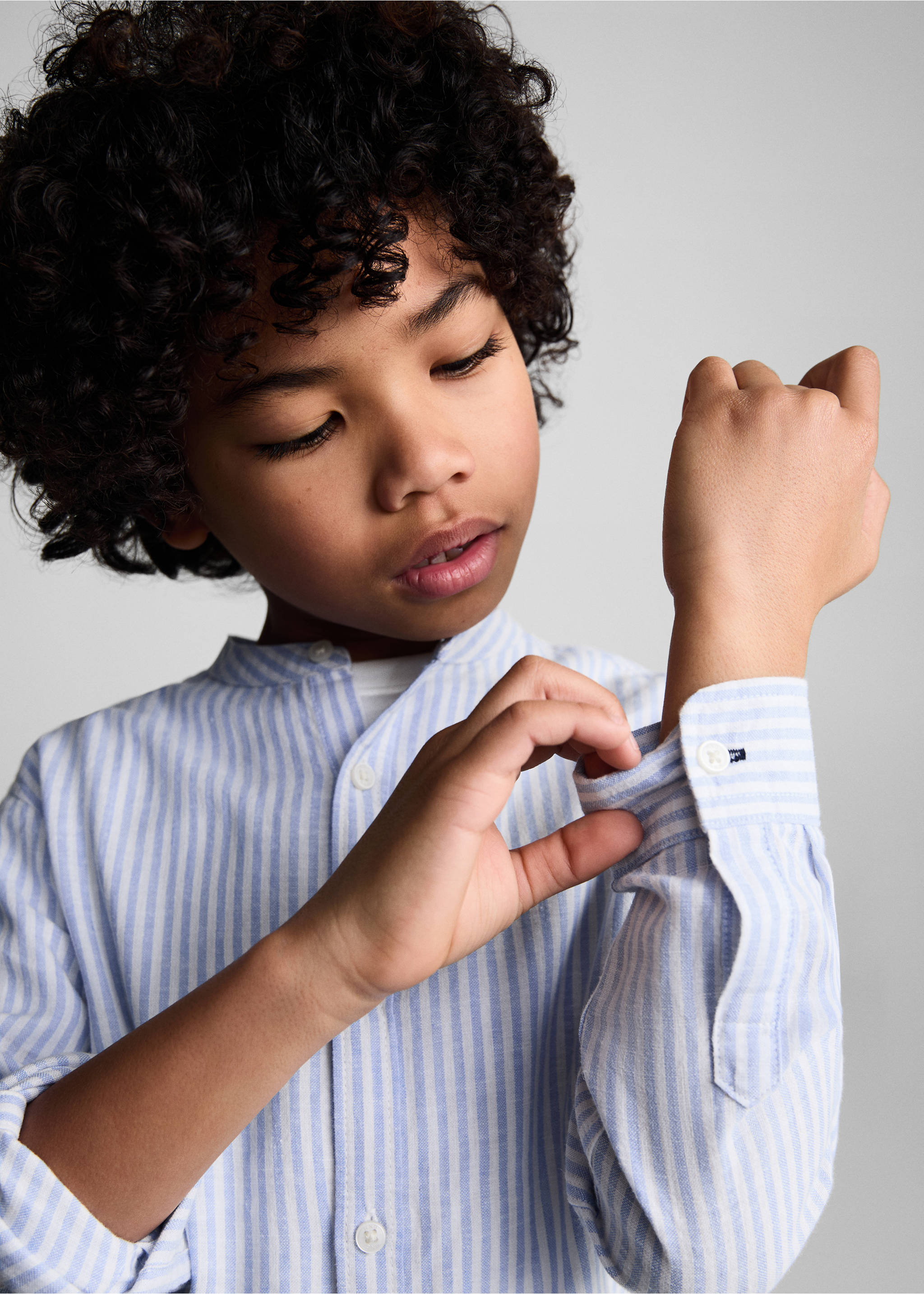Striped mandarin-collar linen shirt - Details of the article 1, Sky Blue. Ref: 67034785-00.