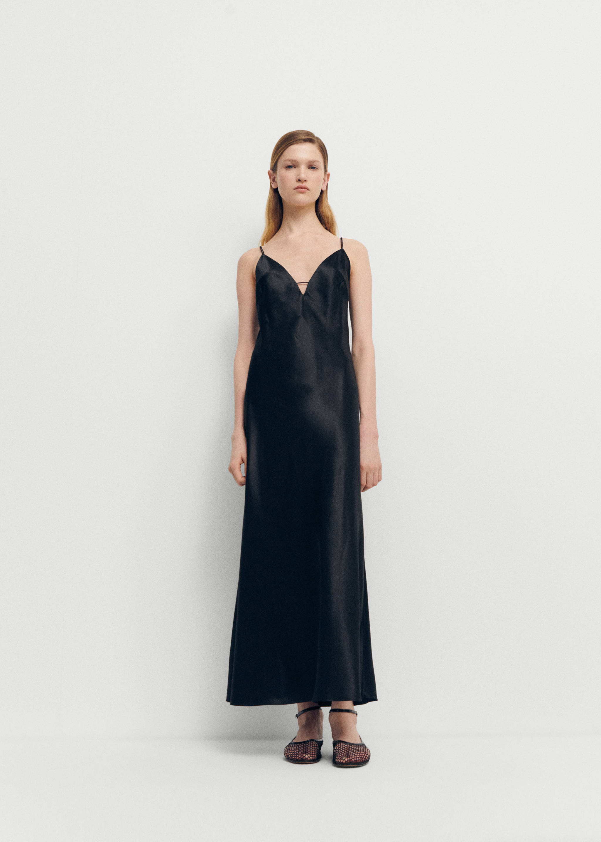 Hedvábné šaty prádlového stylu - Celkový náhled