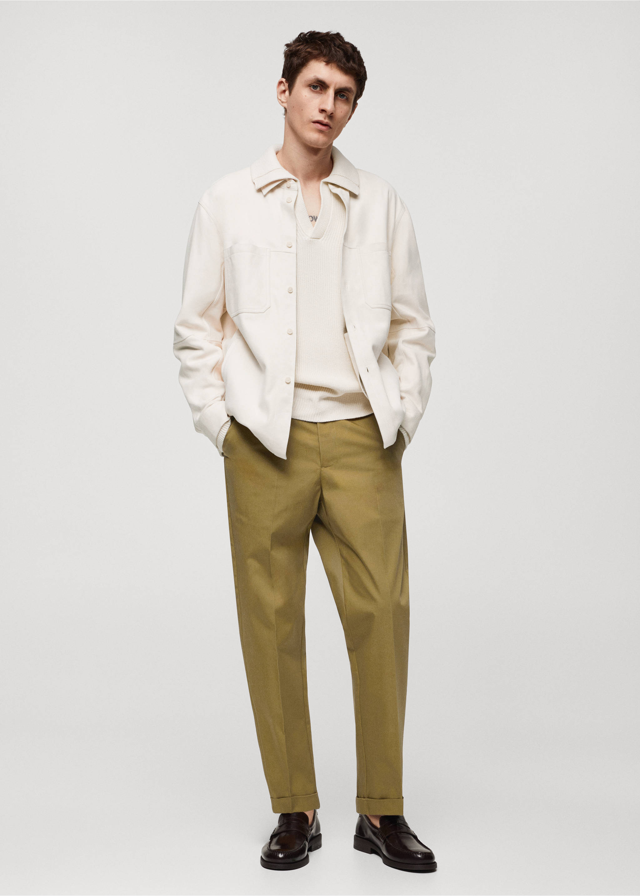 Straight-Fit-Baumwollhose mit Umschlag - Allgemeine Ansicht, Olivengrün. Ref: 67035147-00.