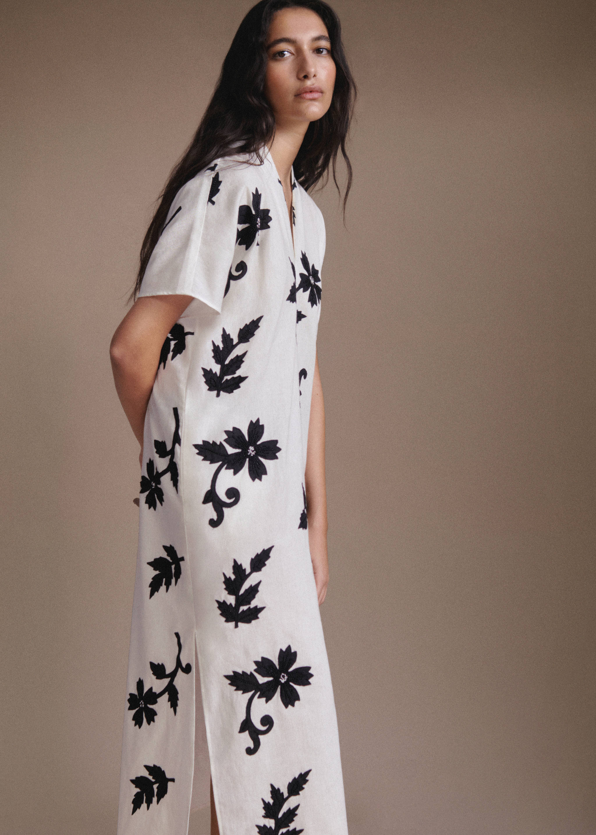 Robe fleurie col V - Détail de l'article 6