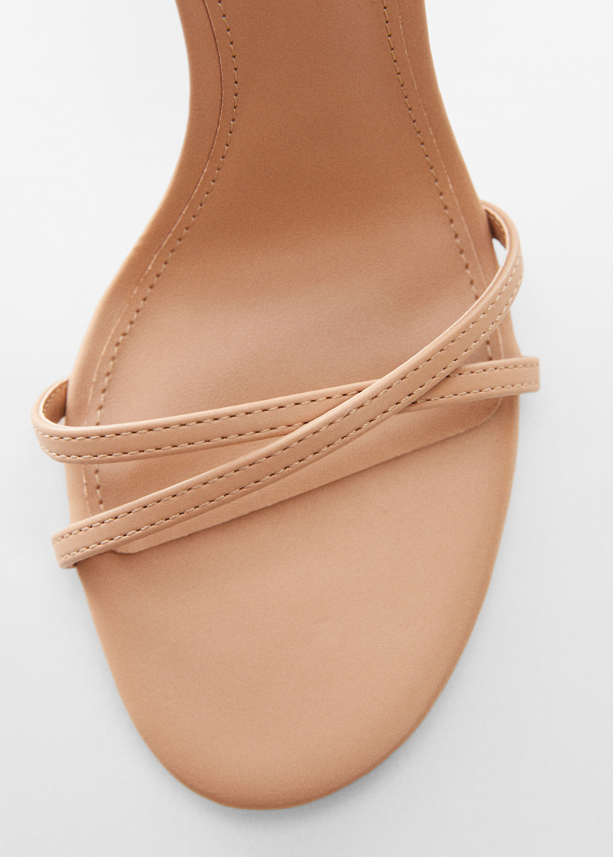 Strappy heeled sandals - Details of the article 2