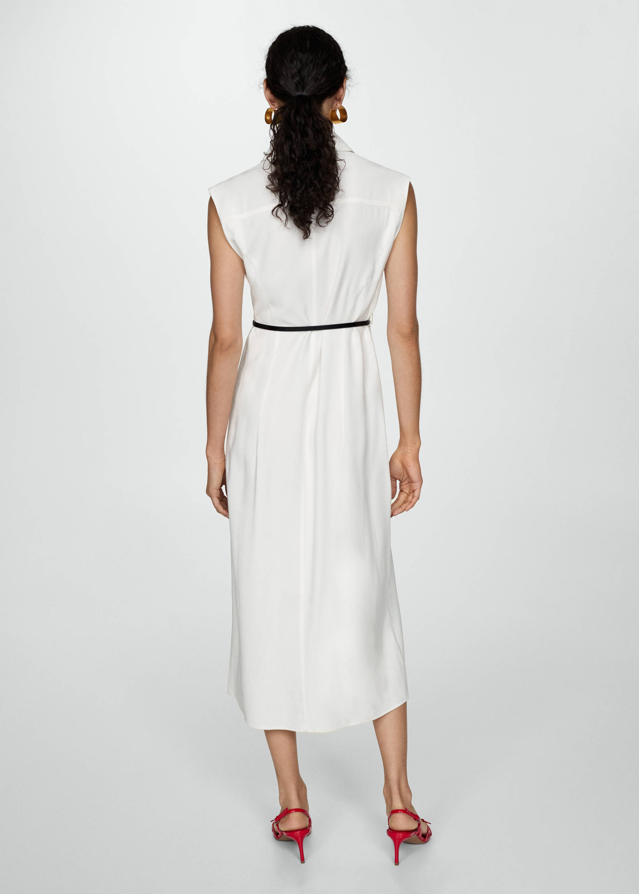 Belt shirt dress - Reverse of the article