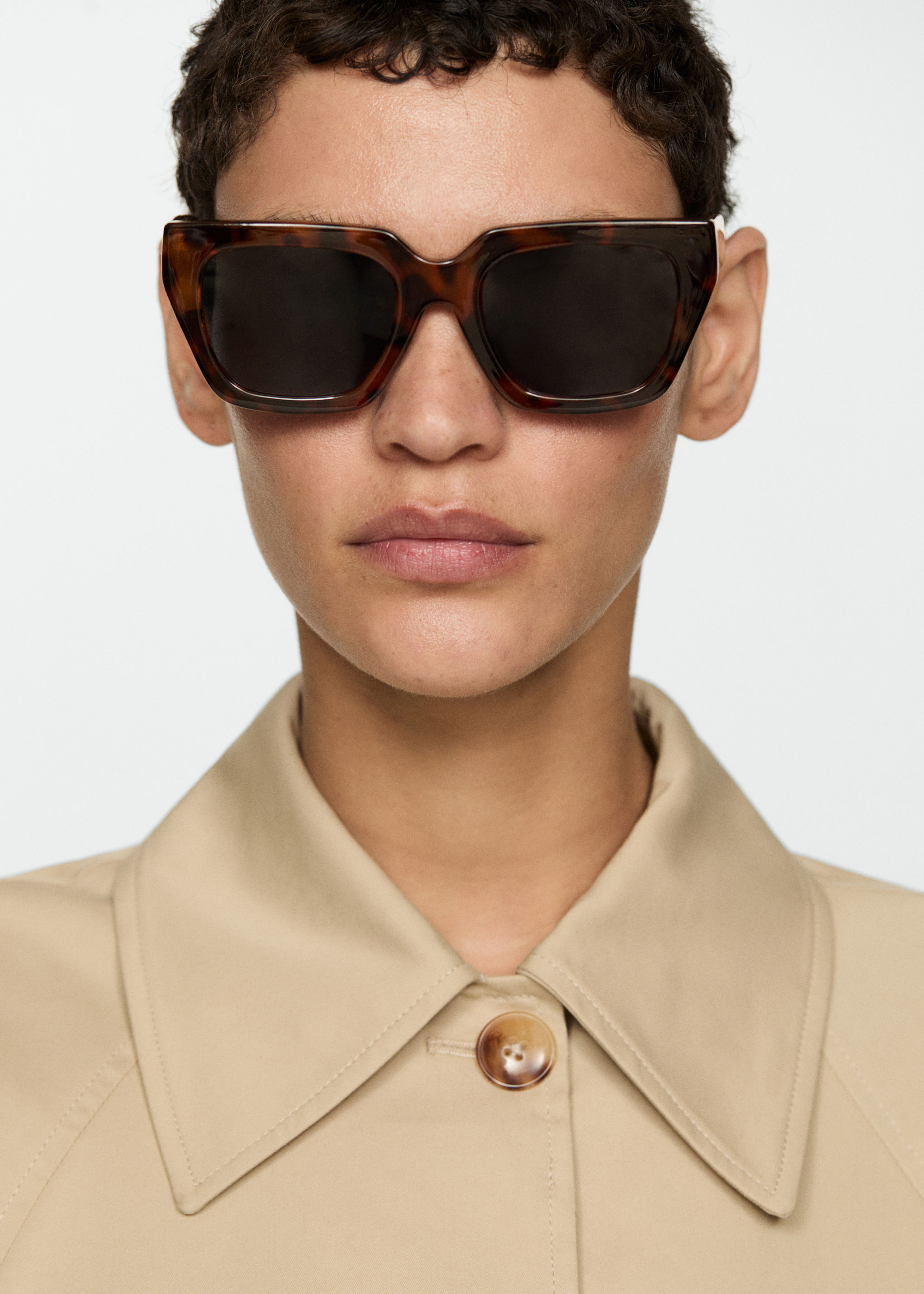 Gafas de sol montura cuadrada - Plano general