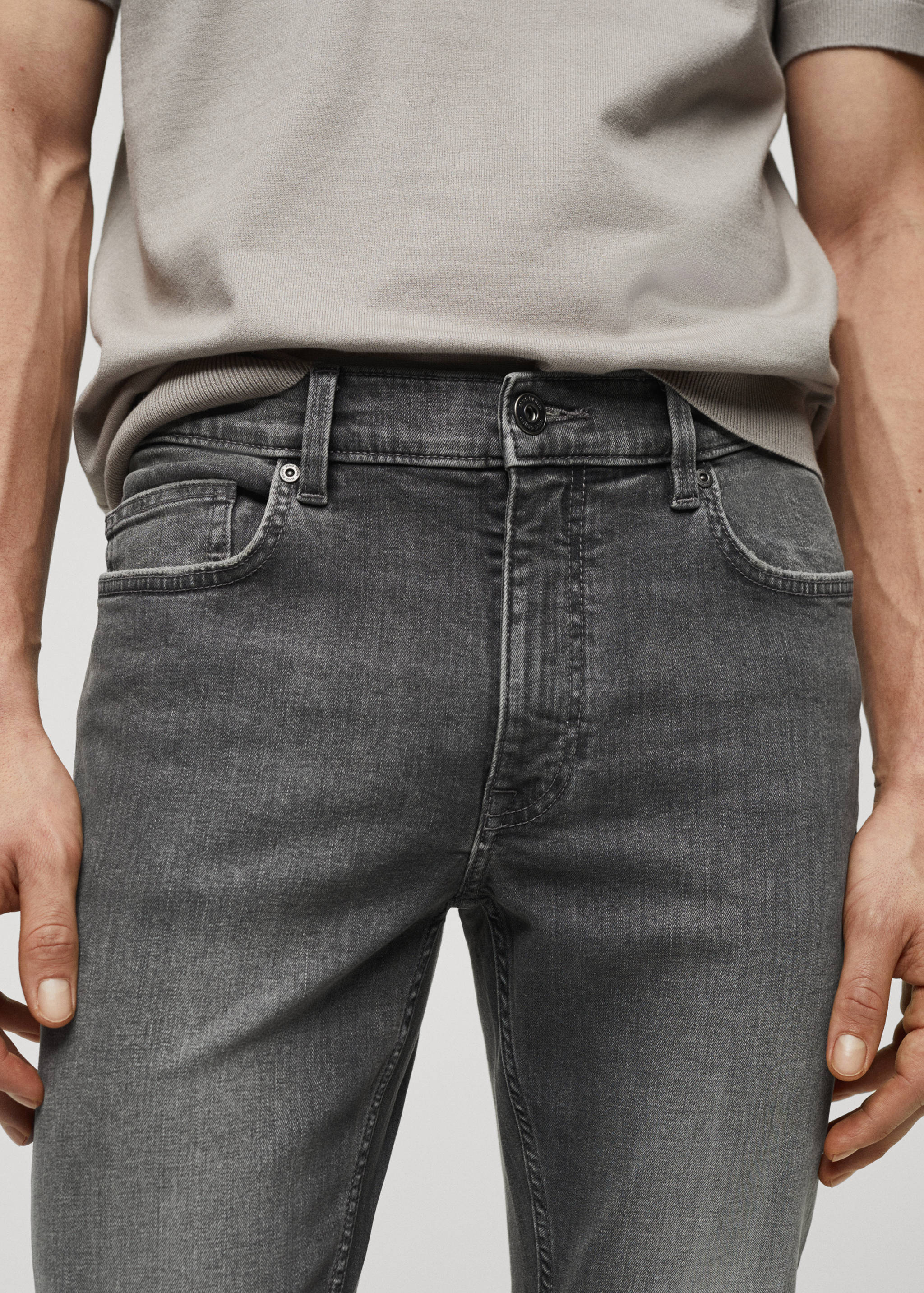 Skinny-fit jeans - Details of the article 1