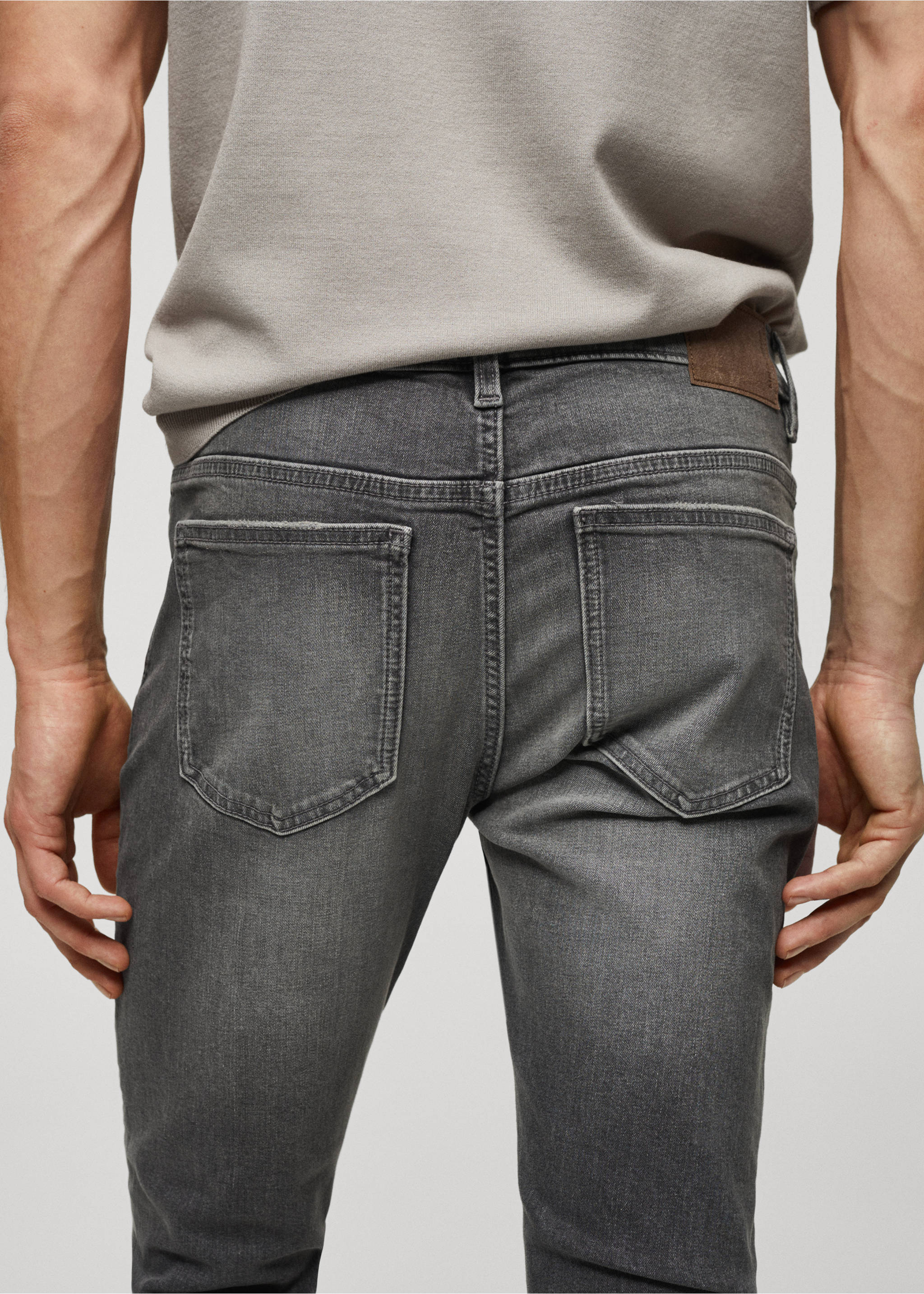 Skinny-fit jeans - Details of the article 4, Denim Grey. Ref: 67035990-00.