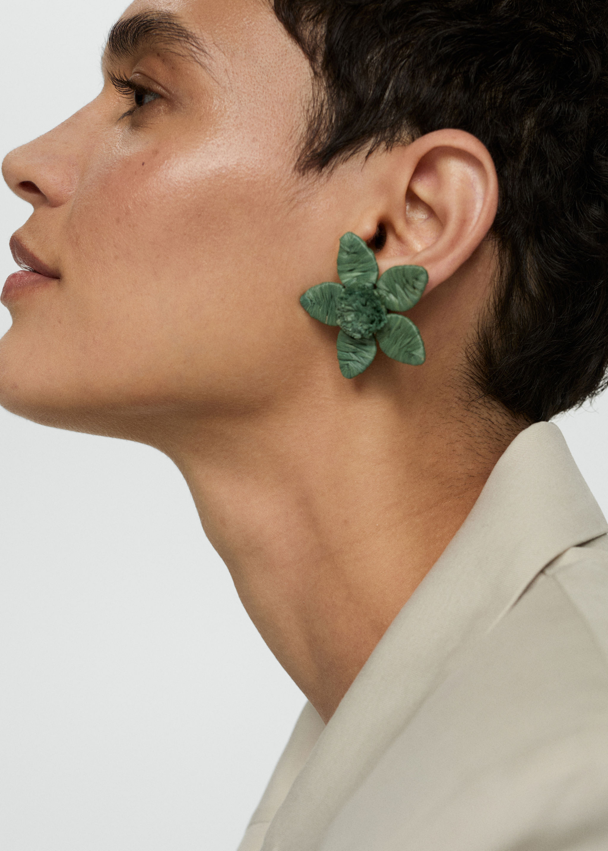 Flowers raffia earrings - General plane