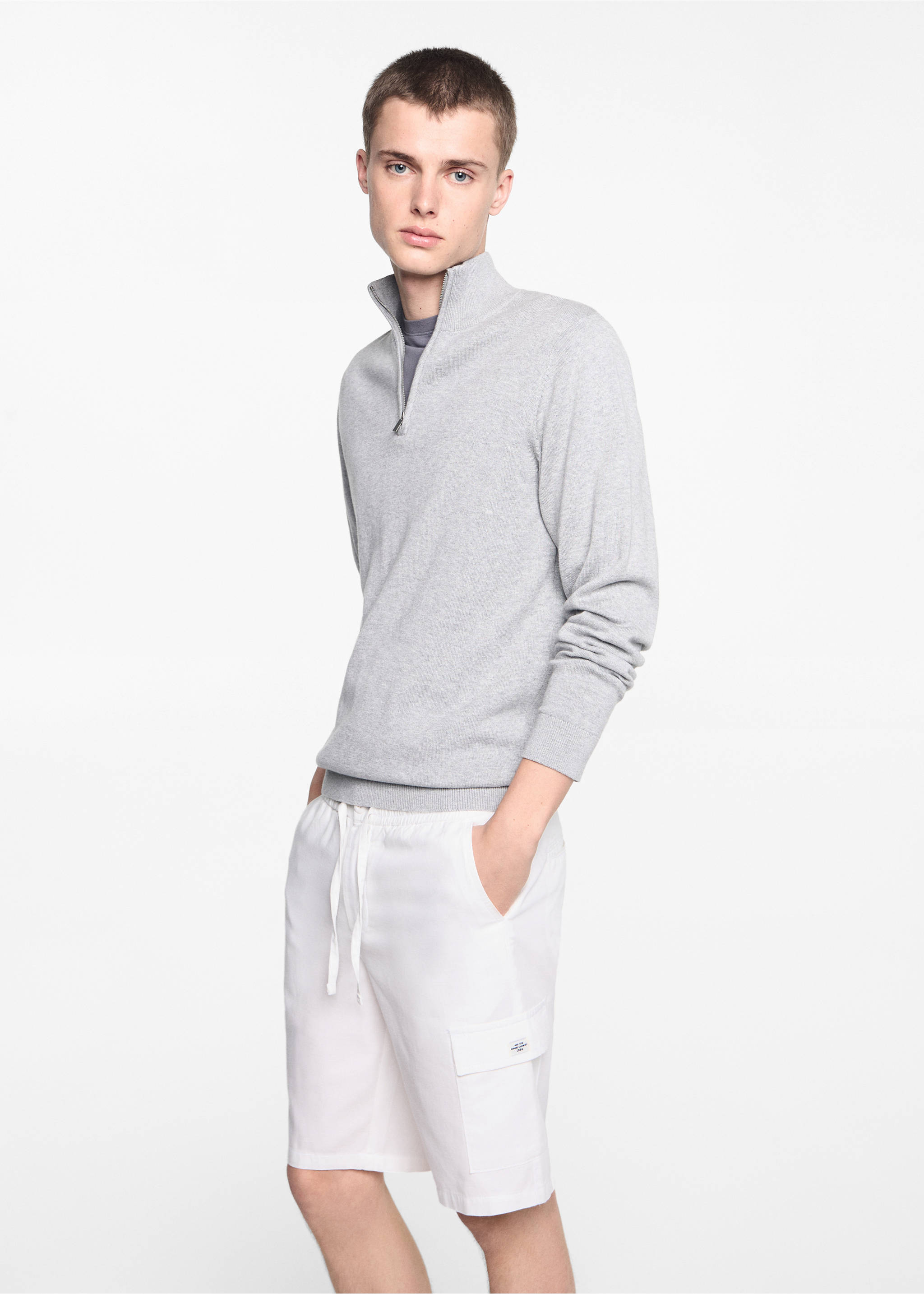 Bermudas lino bolsillos cargo - Plano medio, Blanco roto. Ref: 67036016-00.