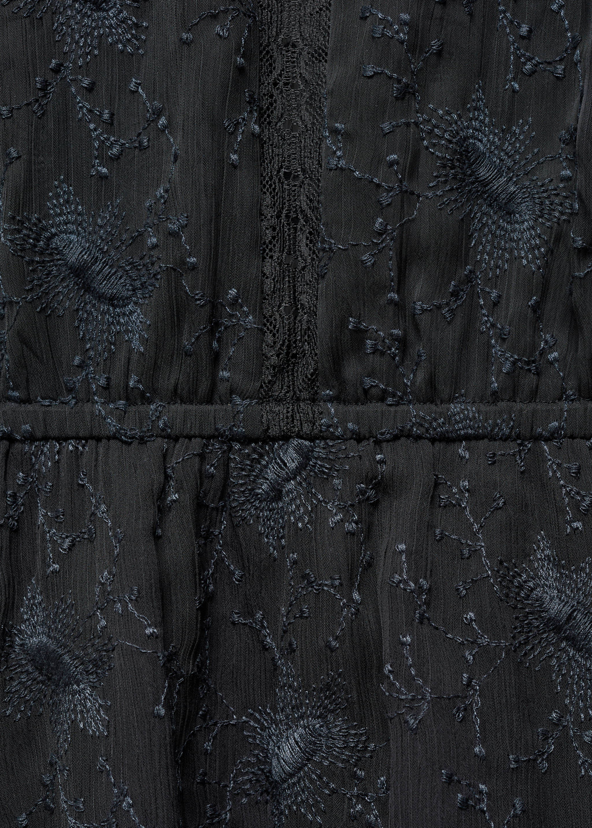 Broderad klänning ballongärm - Detaljer om artikeln 8