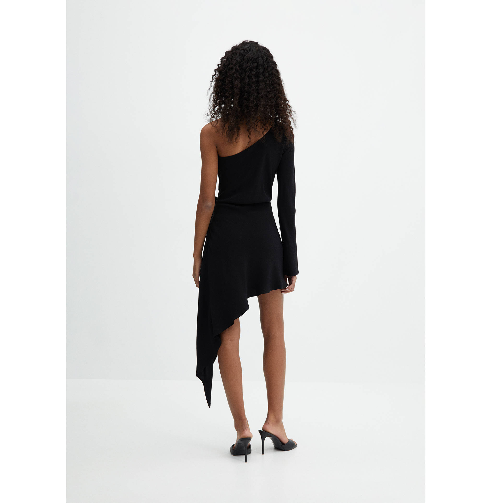 Asymmetrisches Kleid mit XXL-Blume - Rückseite des Artikels