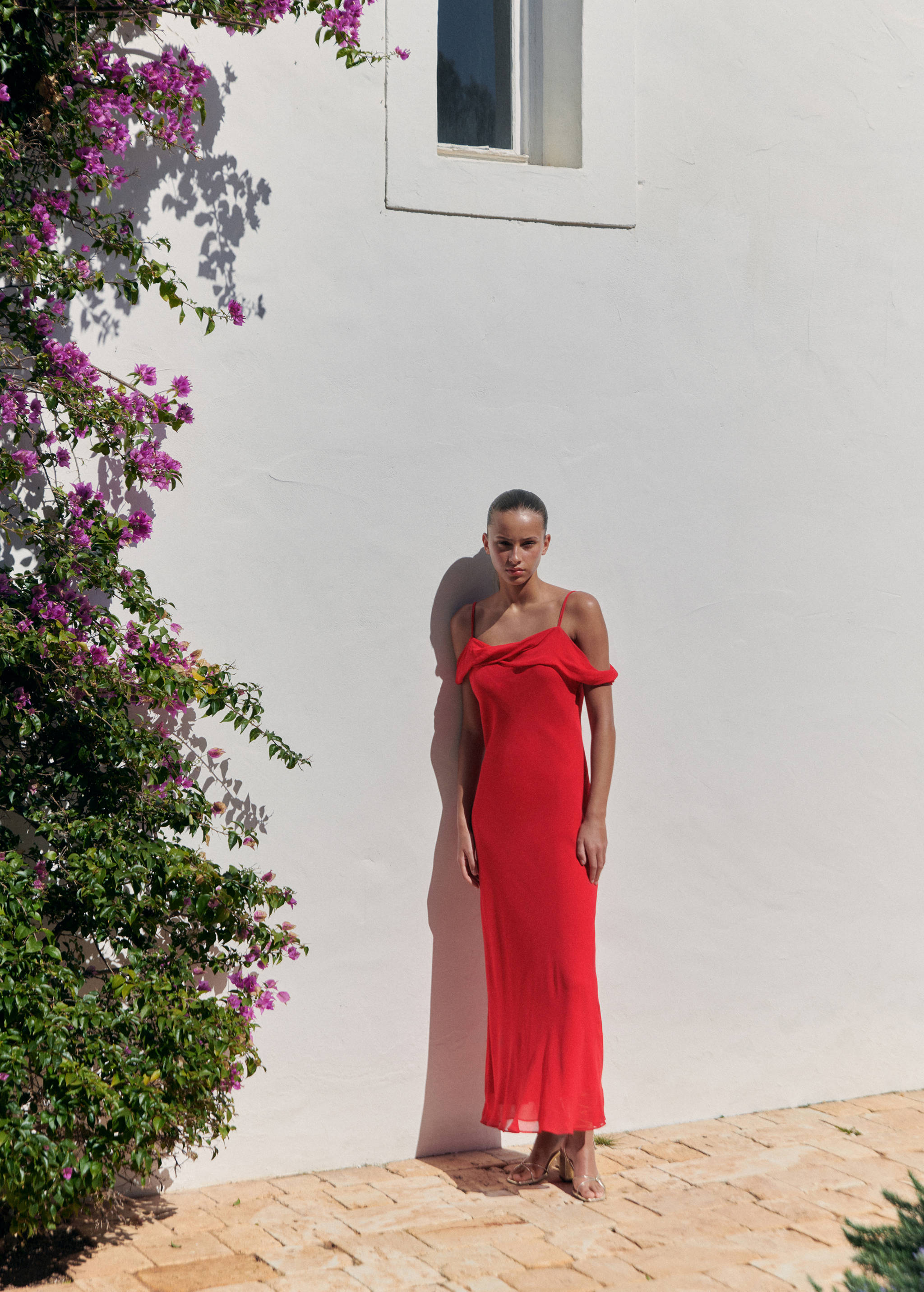 Off-the-shoulder midi-dress - Details of the article 5