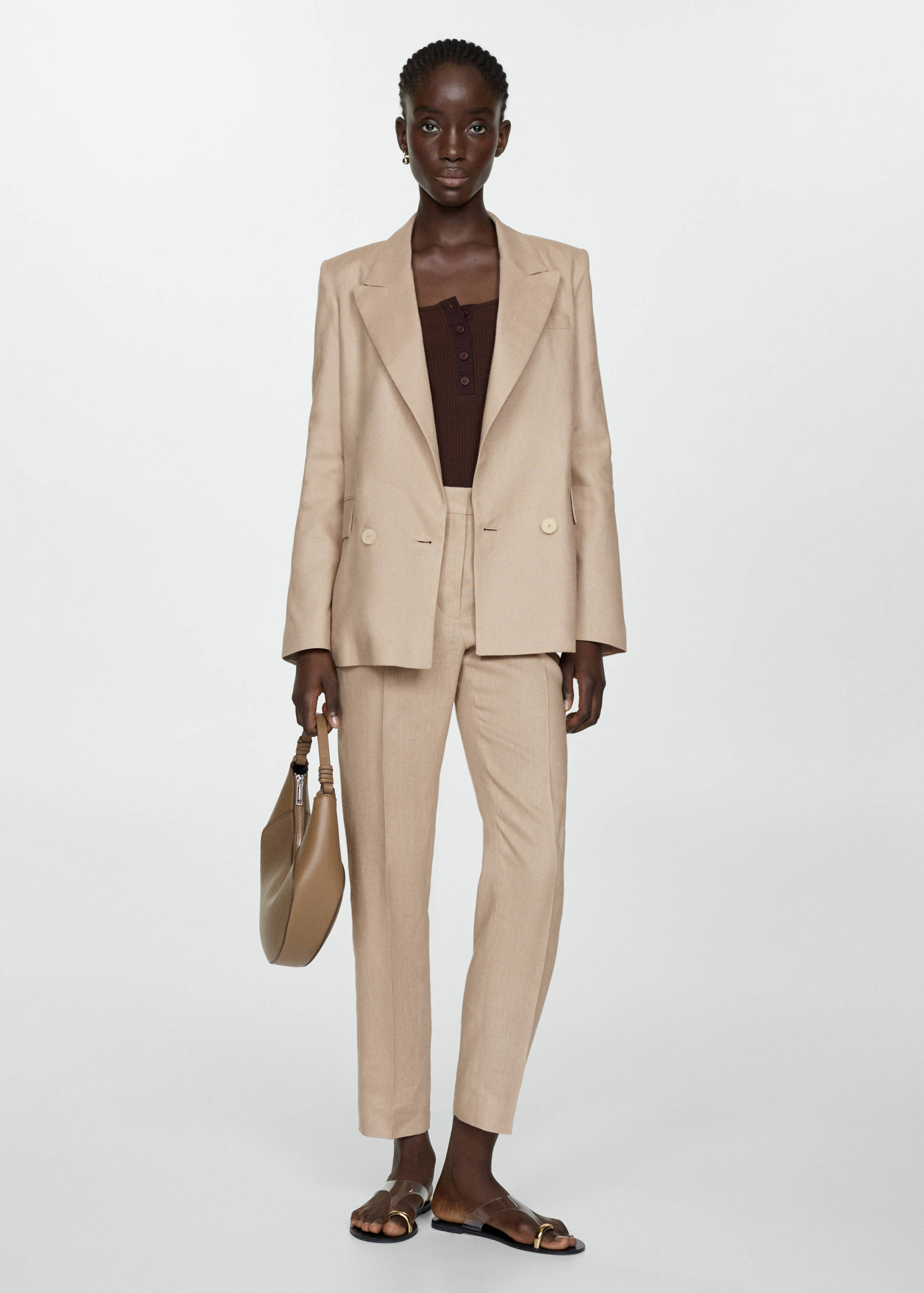 Sacou de costum din in 100% - Plan general